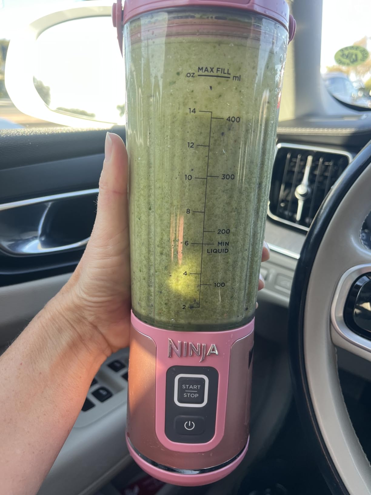 Ninja BC151NV Blast Portable Blender, Cordless, 18oz. Vessel, Personal Blender-for Shakes & Smoothies, BPA Free, Leakproof-Lid & Sip Spout, USB-C Rechargeable, Dishwasher Safe Parts, Denim Blue | USB-C rechargeable, cordless blending anywhere. BlastBlade crushes ice & frozen fruit. Leakproof sip lid, dishwasher safe. customer photo 2