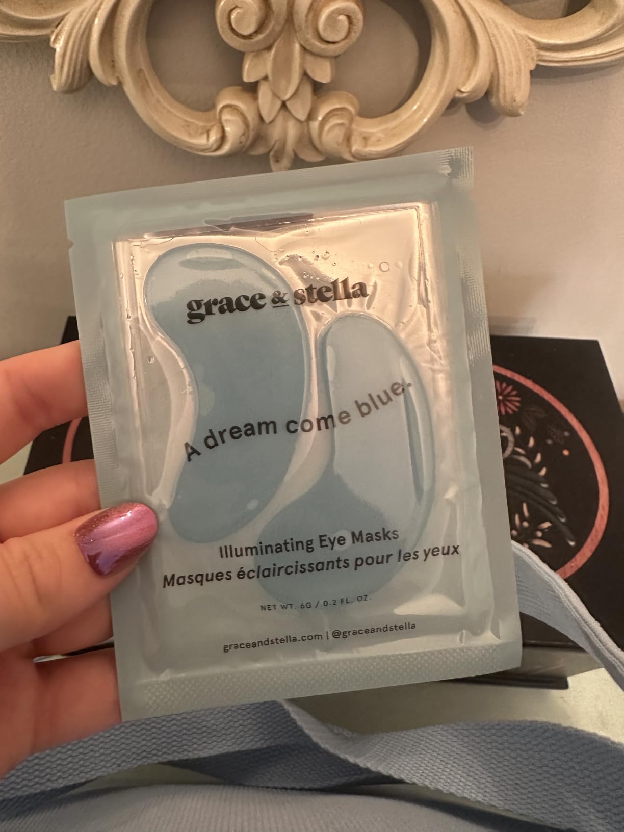 grace & stella Award Winning Under Eye Mask - Teen Gifts, Gel Eye Patches for Dark Circles, Puffy Eyes, Wrinkles, Undereye Bags, Travel Gifts for Women - Vegan, Self Care (6 Pairs, Gold) customer photo 2