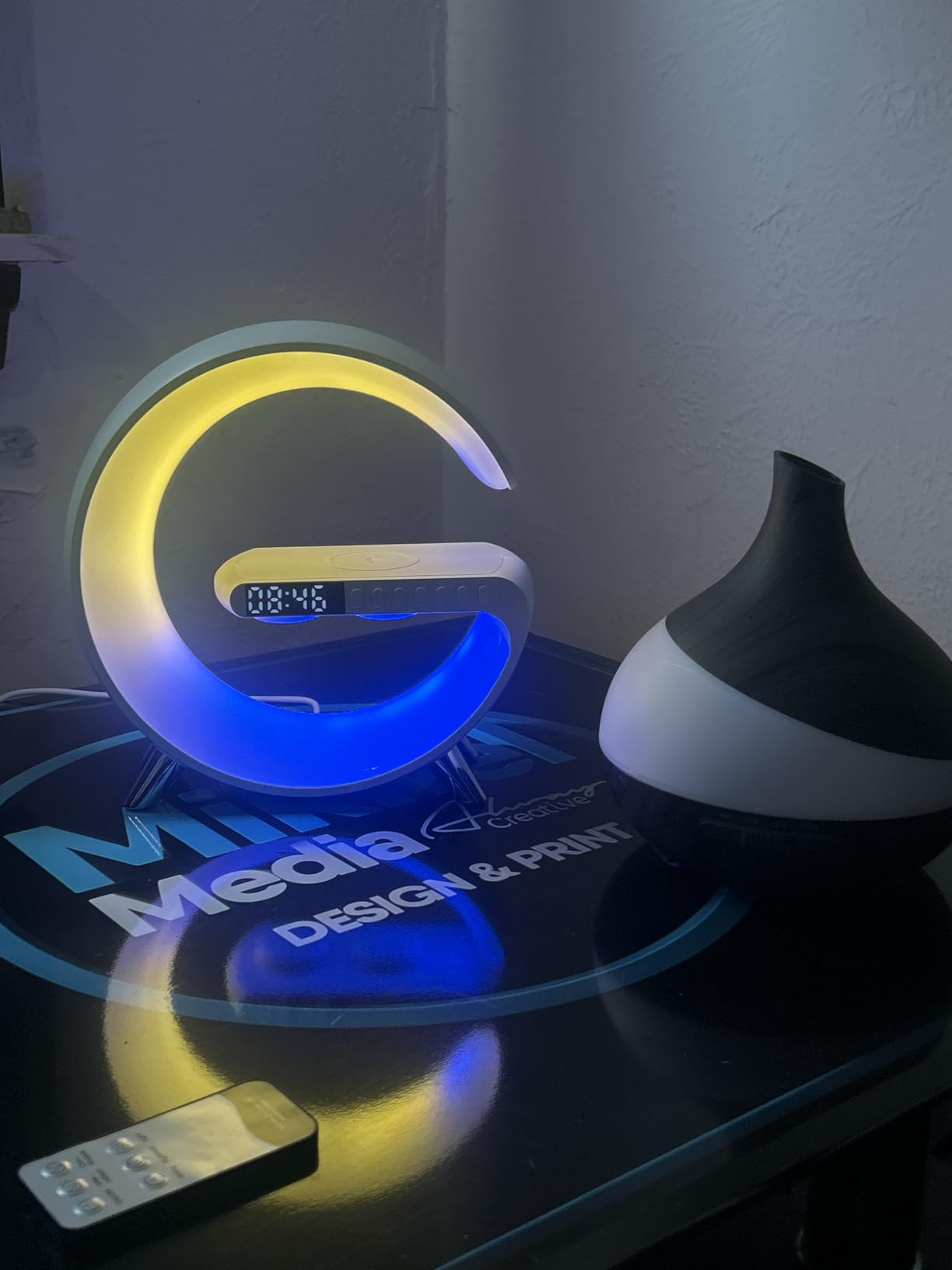 5 in 1 LED Table Lamp with Wireless Charging Bluetooth Speaker customer photo 1