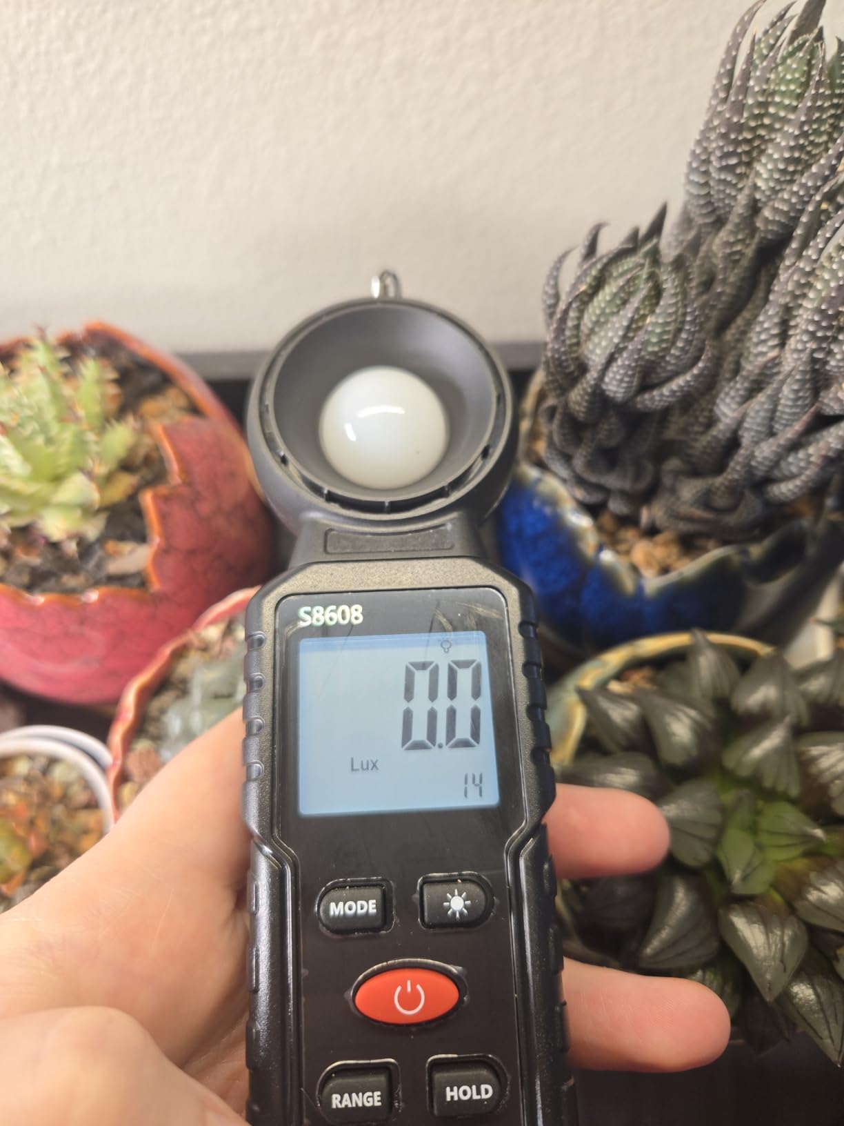 Mcbazel Digital Illuminance Light Meter, Photometer Light Intensity Sense Tester with LCD Display,Lux Meter Range up to 200,000 Lux for Grow Plants/Photography/Indoor/Garden customer photo 1