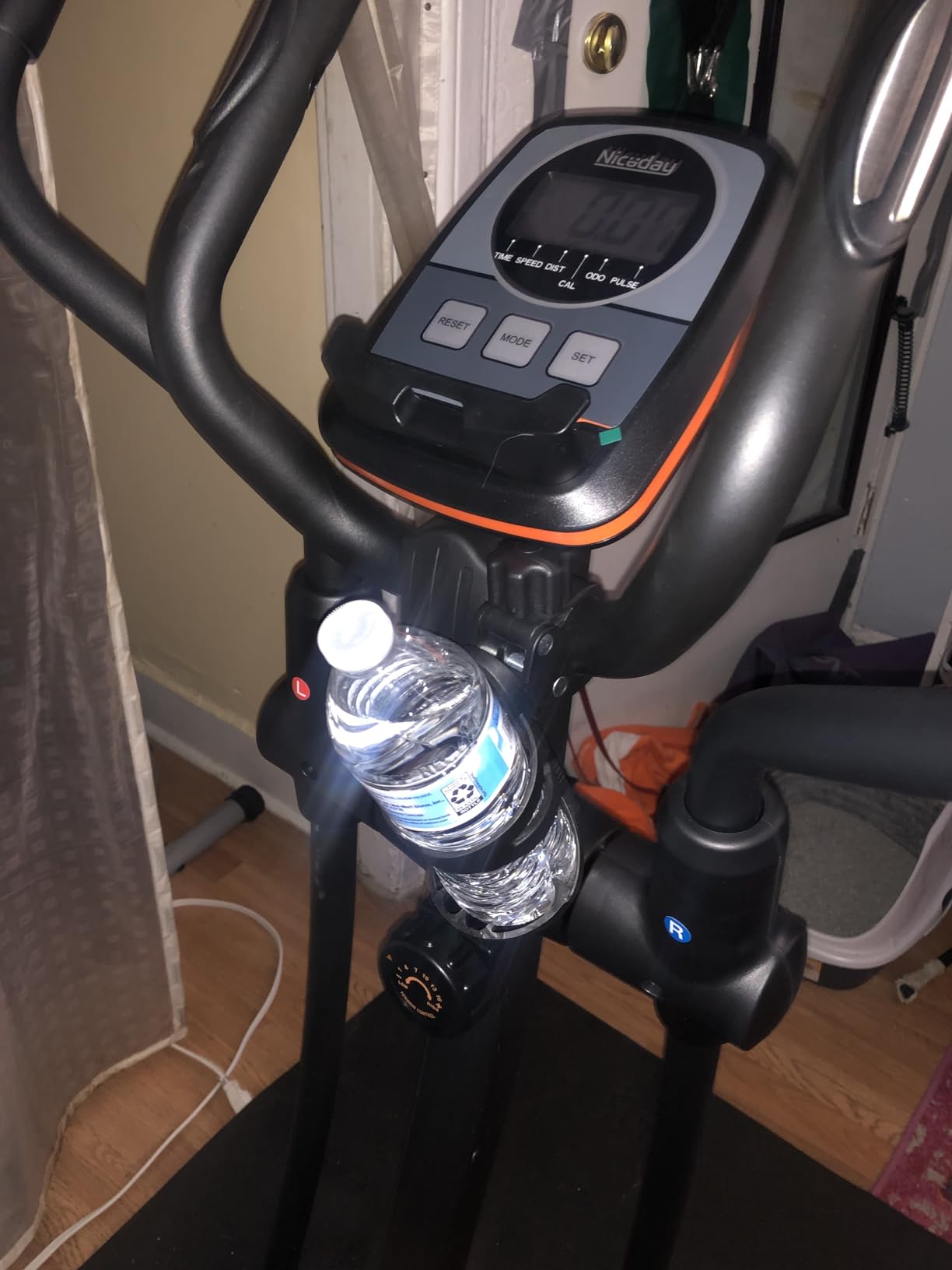 Niceday Elliptical Machine, Elliptical Exercise Machine for Home Use with Hyper-Quiet Magnetic Driving System, 20IN Stride, 16 Resistance Levels, 500LBS Loading Capacity, App Supported customer photo 2