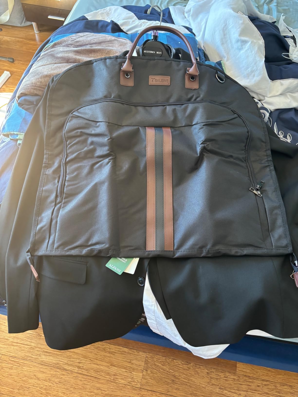 BALEINE Garment Bags for Travel, Water Resistant Carry on Suit Bag customer photo 2