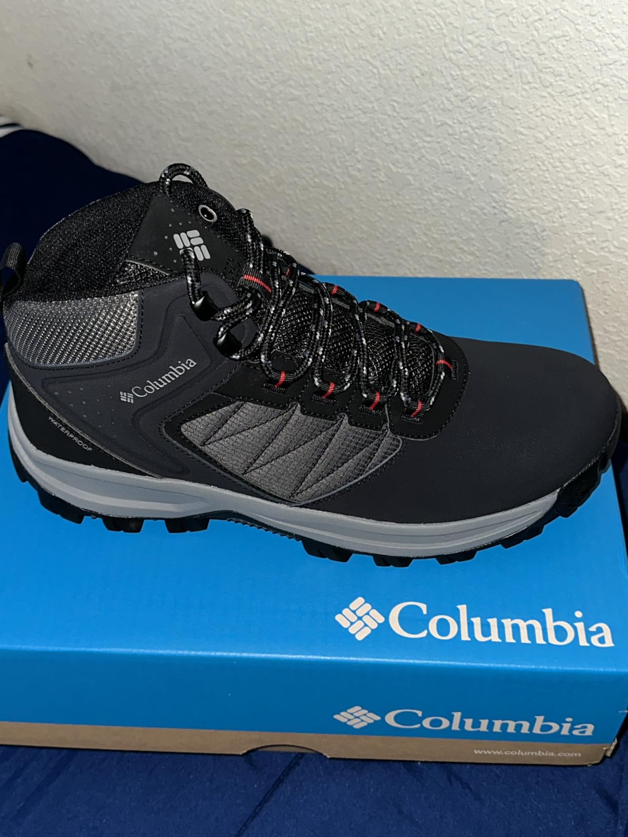 Columbia Men's Transverse Hike Waterproof customer photo 2