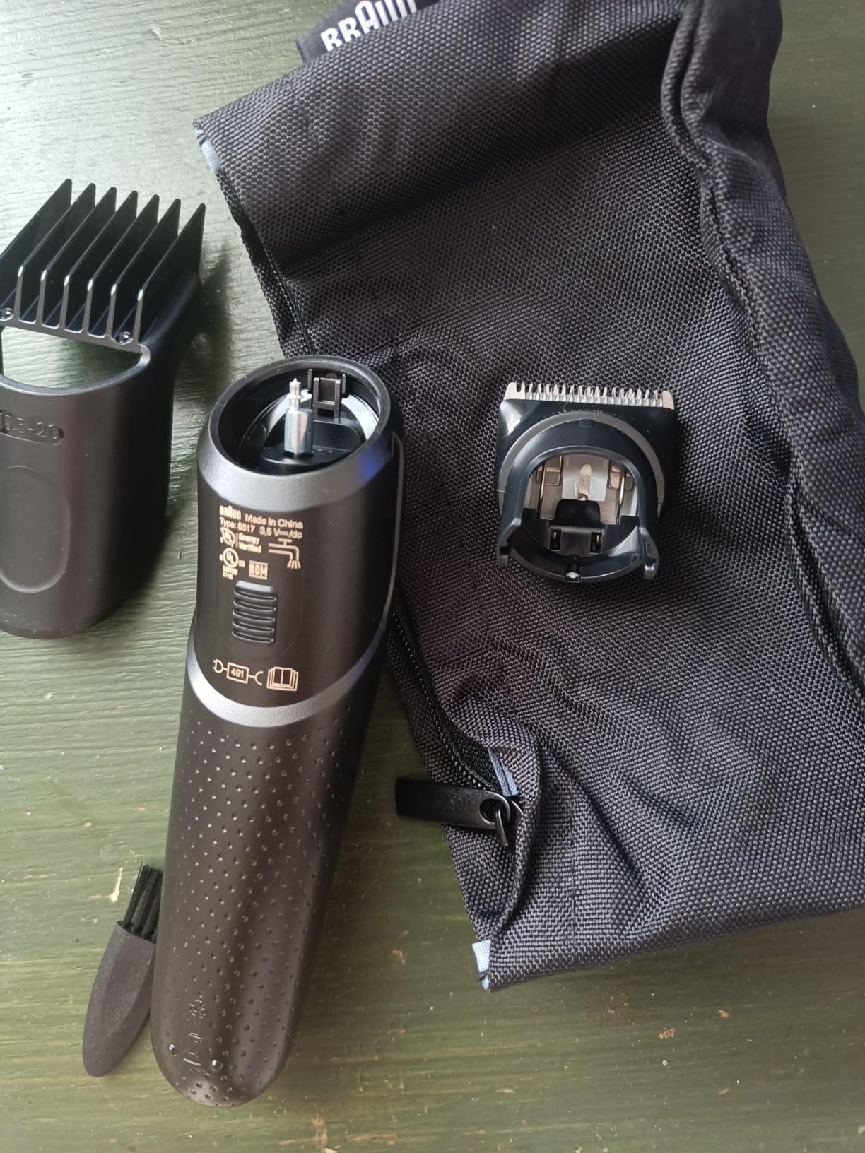 King C. Gillette Beard Trimmer PRO with 40 beard length settings in precise 0.5mm steps, cordless design & 1 trimmer, 1 brush, 2 combs, 1 charger and 1 T-blade customer photo 1