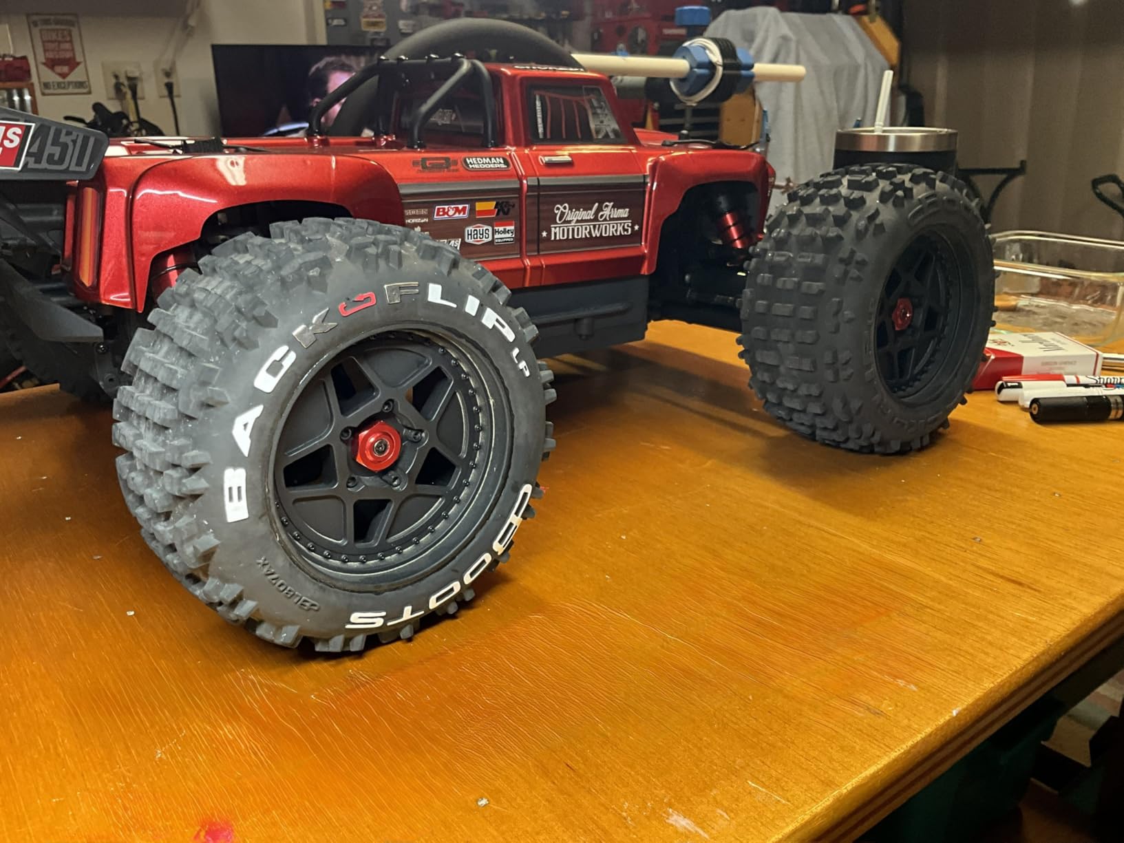 ARRMA RC Truck Outcast 4X4 4S BLX 1/10TH 4WD Stunt Truck RTR (Battery and Charger Not Included), Gunmetal, ARA4410V2T3 customer photo 1
