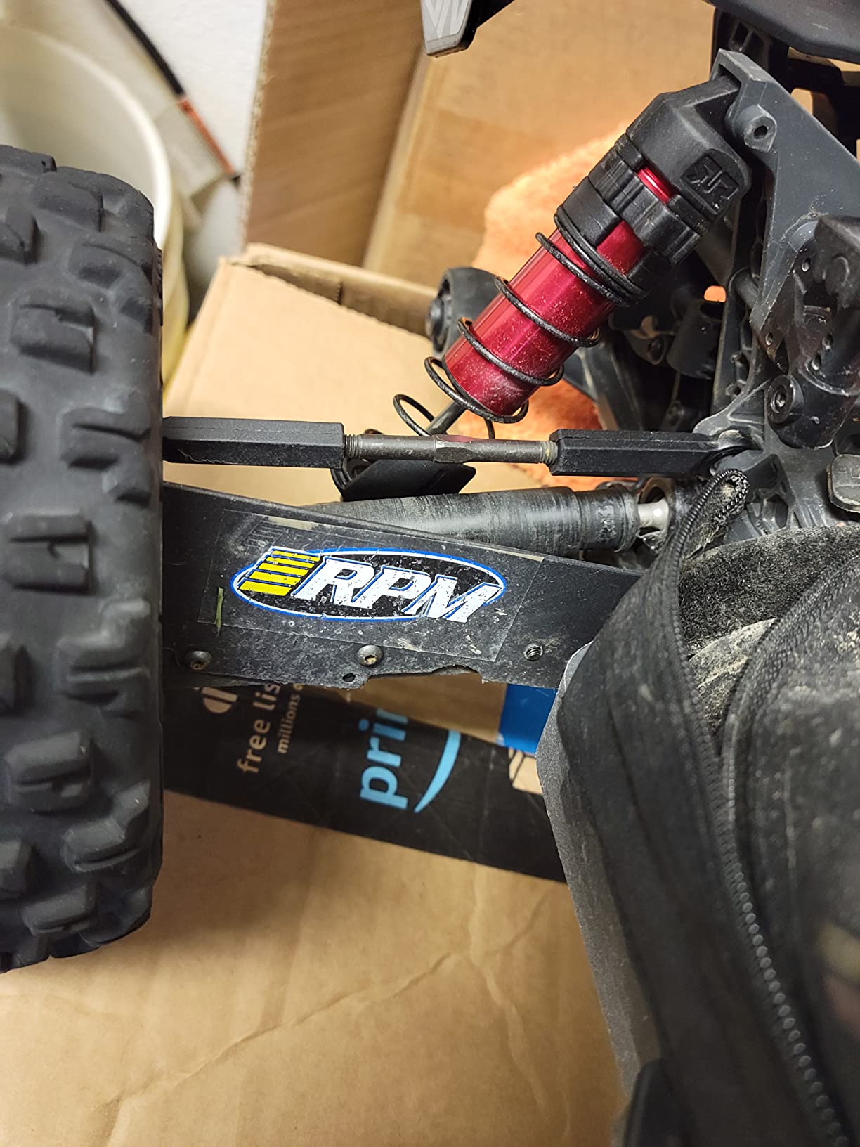 ARRMA RC Truck KRATON 4X4 4S BLX 1/10TH 4WD Speed Monster Truck RTR (Battery and Charger Not Included), Red, ARA4408V2T3 customer photo 1