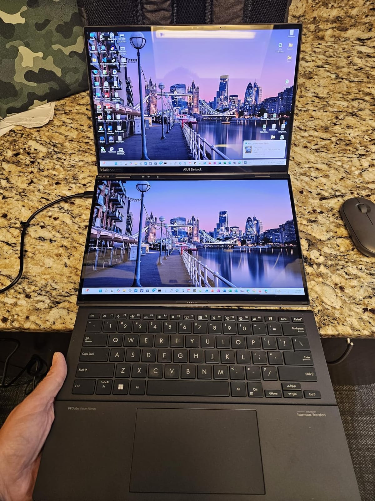 ASUS Zenbook Duo Dual 14