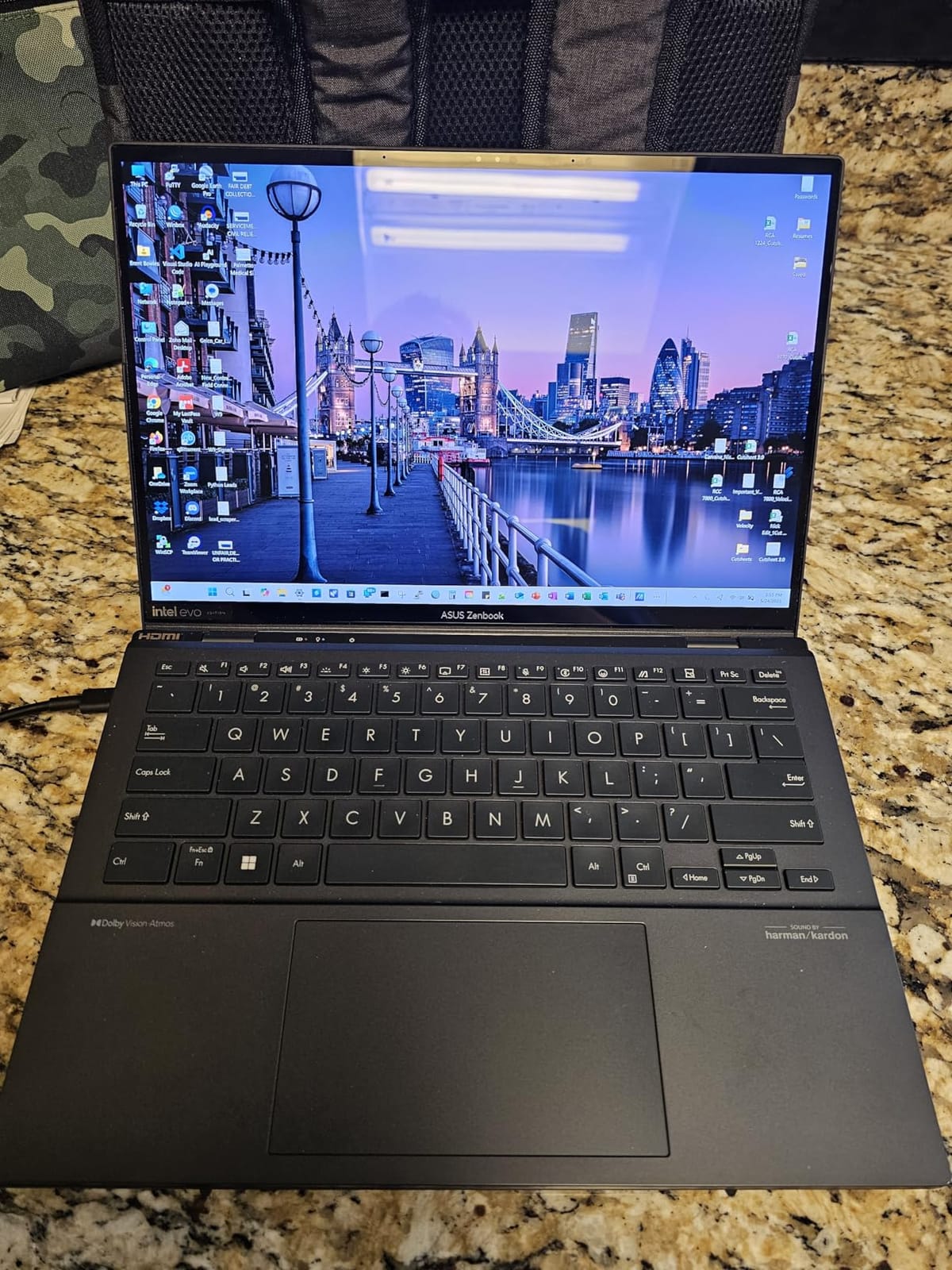 ASUS Zenbook Duo Dual 14