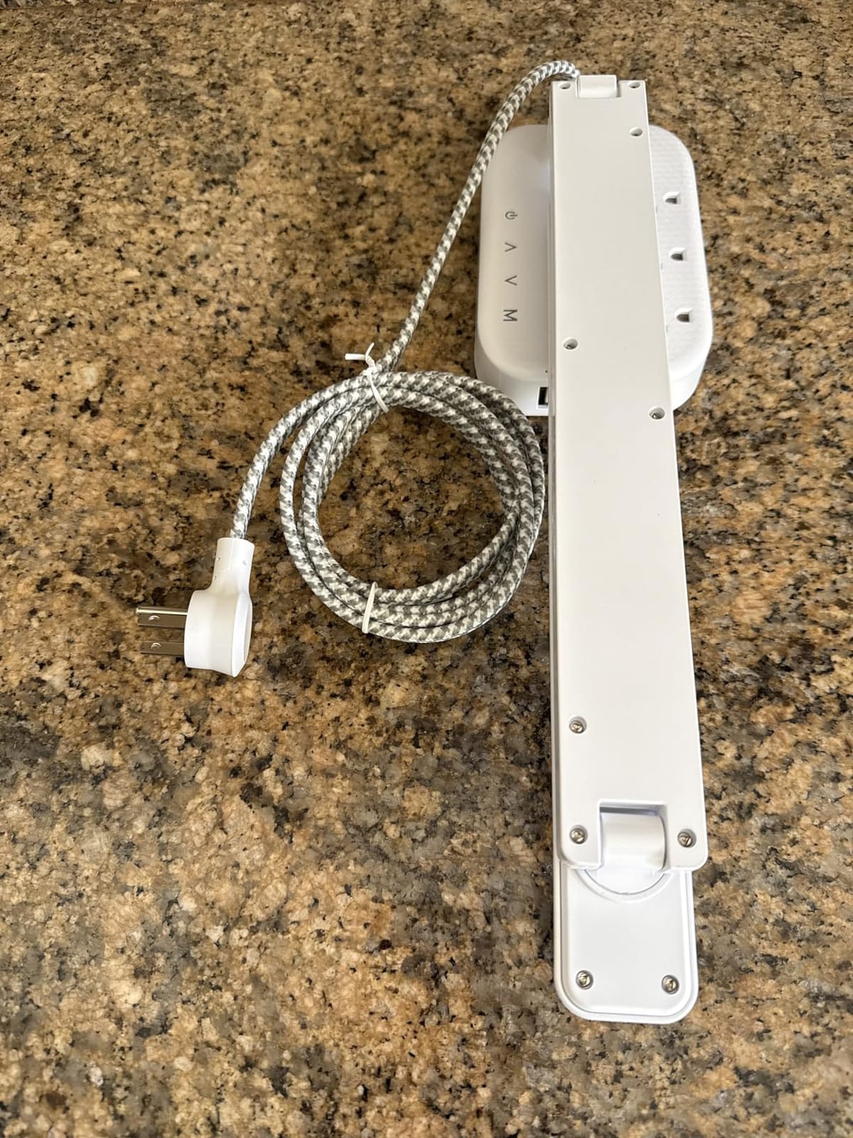 One Beat Small LED Desk Lamp Power Strip 5ft Extension Cord with 3 Outlets 4 USB Ports(2 USB C), 4 Modes, 5 Level Touch Lamp Study Reading Light, Home Office Bedroom College Dorm Room Essentials,White customer photo 2