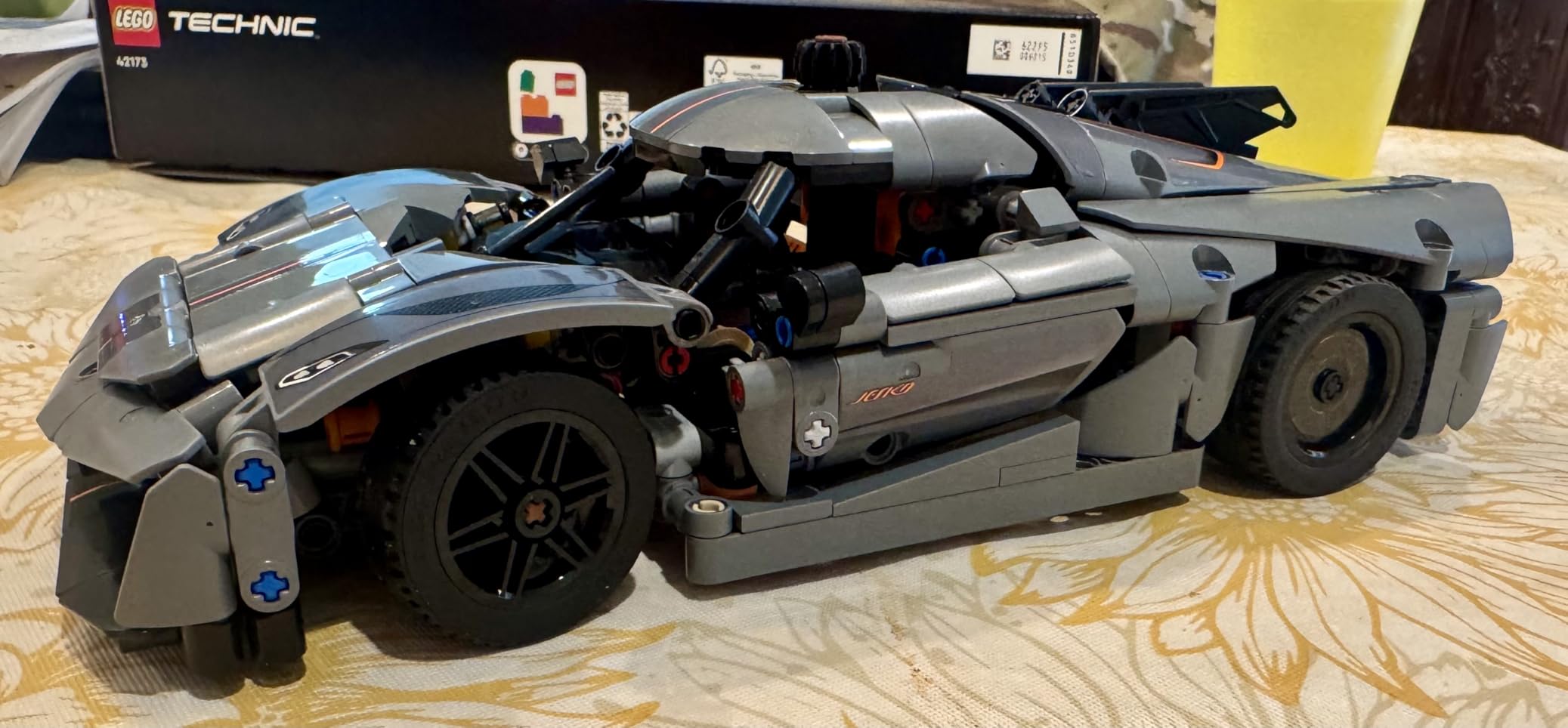 LEGO Technic Koenigsegg Jesko Absolut Grey Hypercar, Sports Car Building Set for Boys and Girls, Vehicle Racing for Kids, Buildable Model Kit, Sport Car Toy, Motor Enthusiasts’ Gift, 42173 customer photo 2