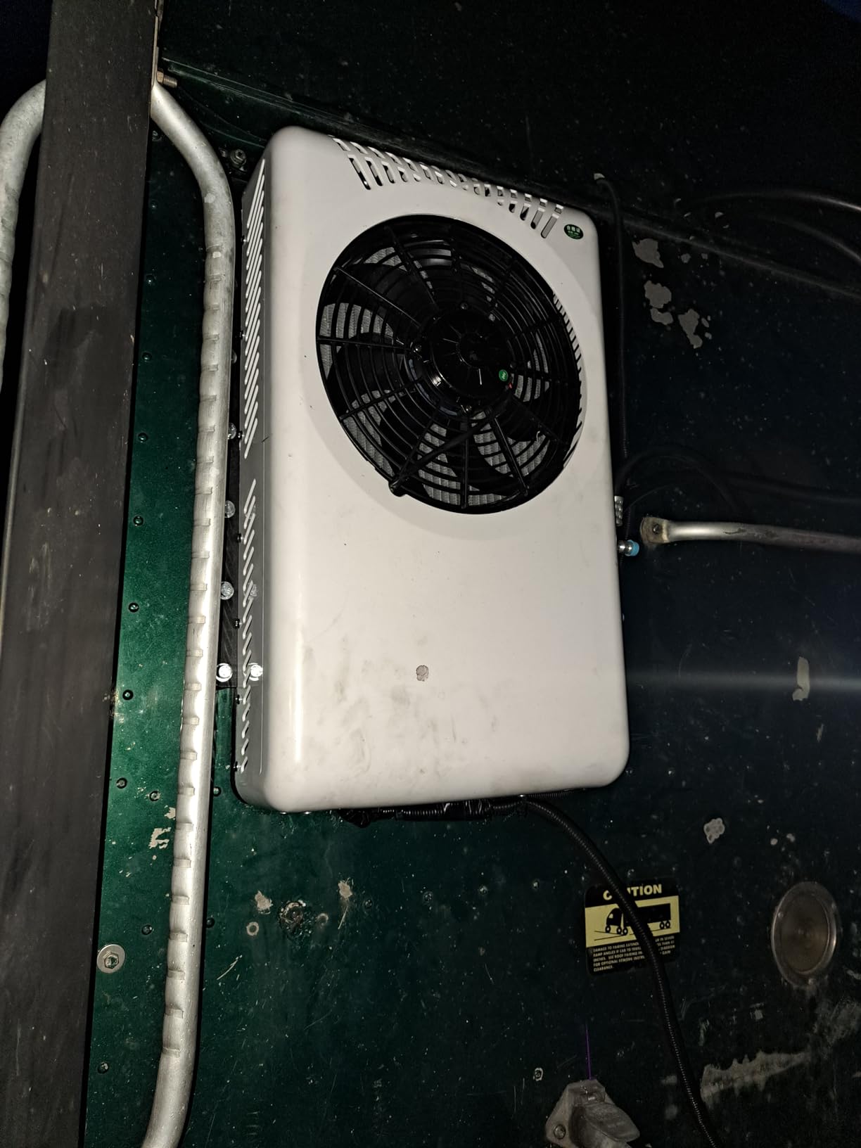 24V Air Conditioner 8000BTU, Mini Split 24 Volt Air Conditioner, Semi Truck DC AC, Cooling Low Noise for Big Rig Sleeper, Semi Trucks, Pickup, Car, RV, Vans, Buses customer photo 2