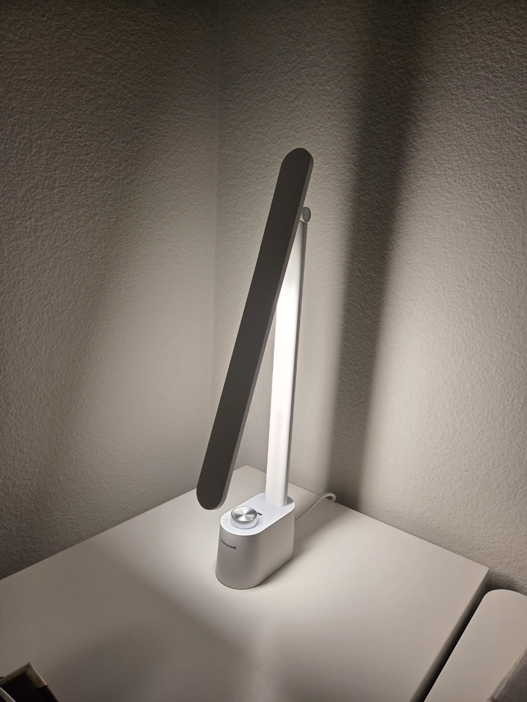 Honeywell H01 Pro Sunturalux Compact LED Desk Lamp Full Spectrum customer photo 2