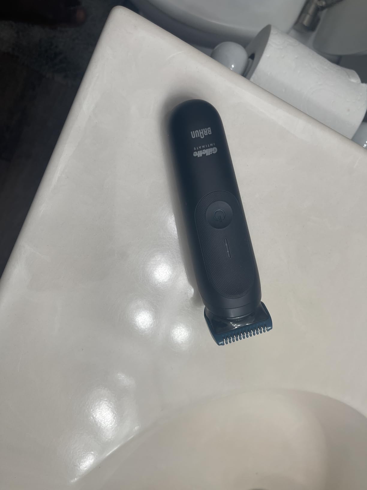Gillette i7 Intimate Men’s Premium Pubic Hair Trimmer, Waterproof LED Body Hair Trimmer for Men, Manscaping Body Groomer customer photo 1