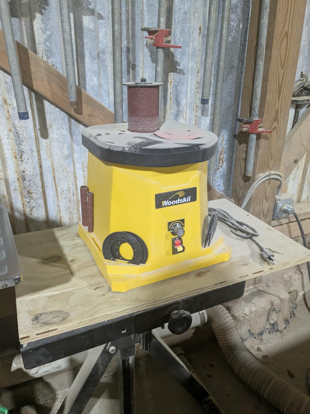 Woodskil Variable Speed Oscillating Belt and Spindle Sander,4x24