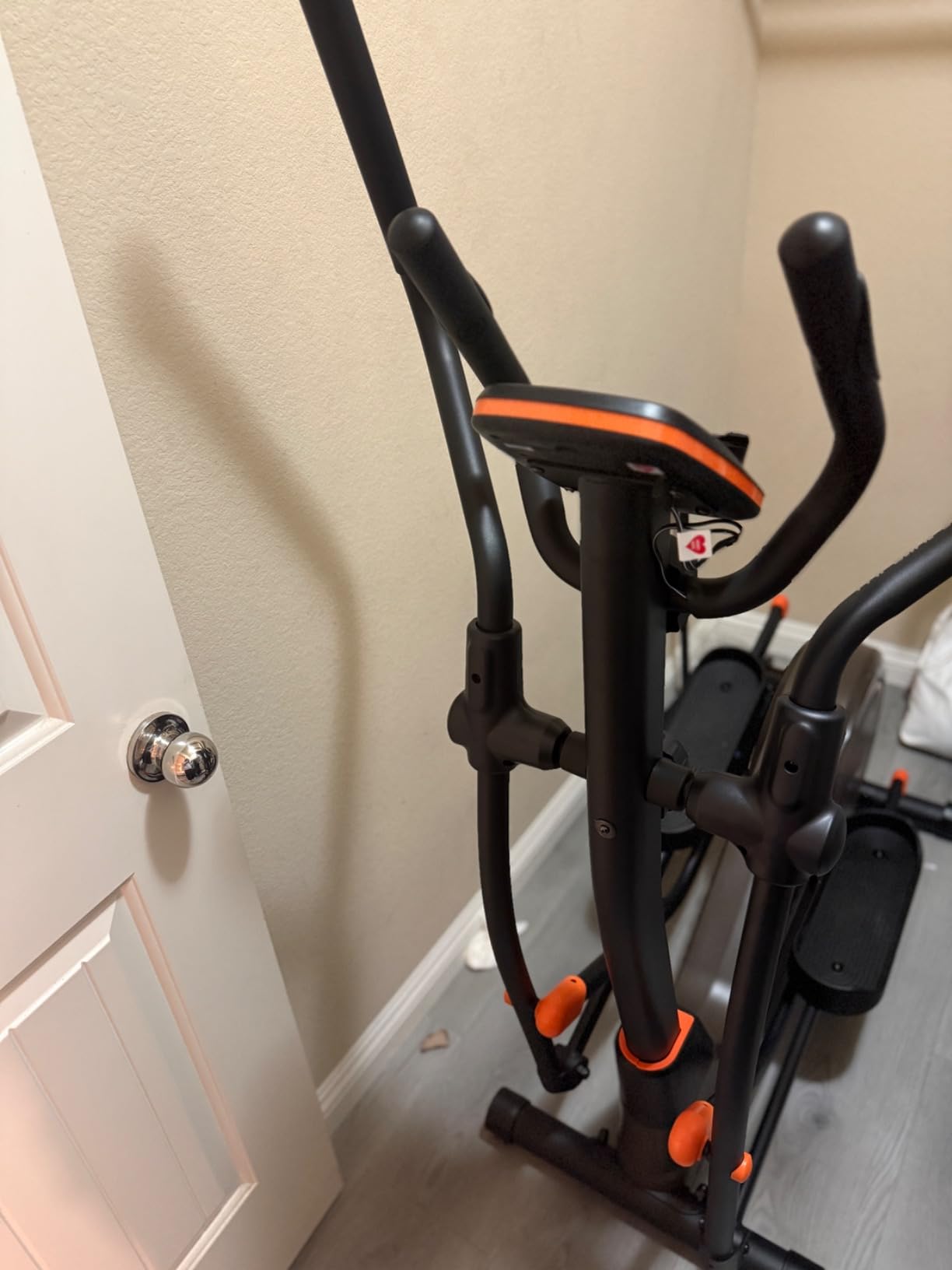 Niceday Elliptical Exercise Machine with 15.5/18/19IN Long Stride customer photo 2