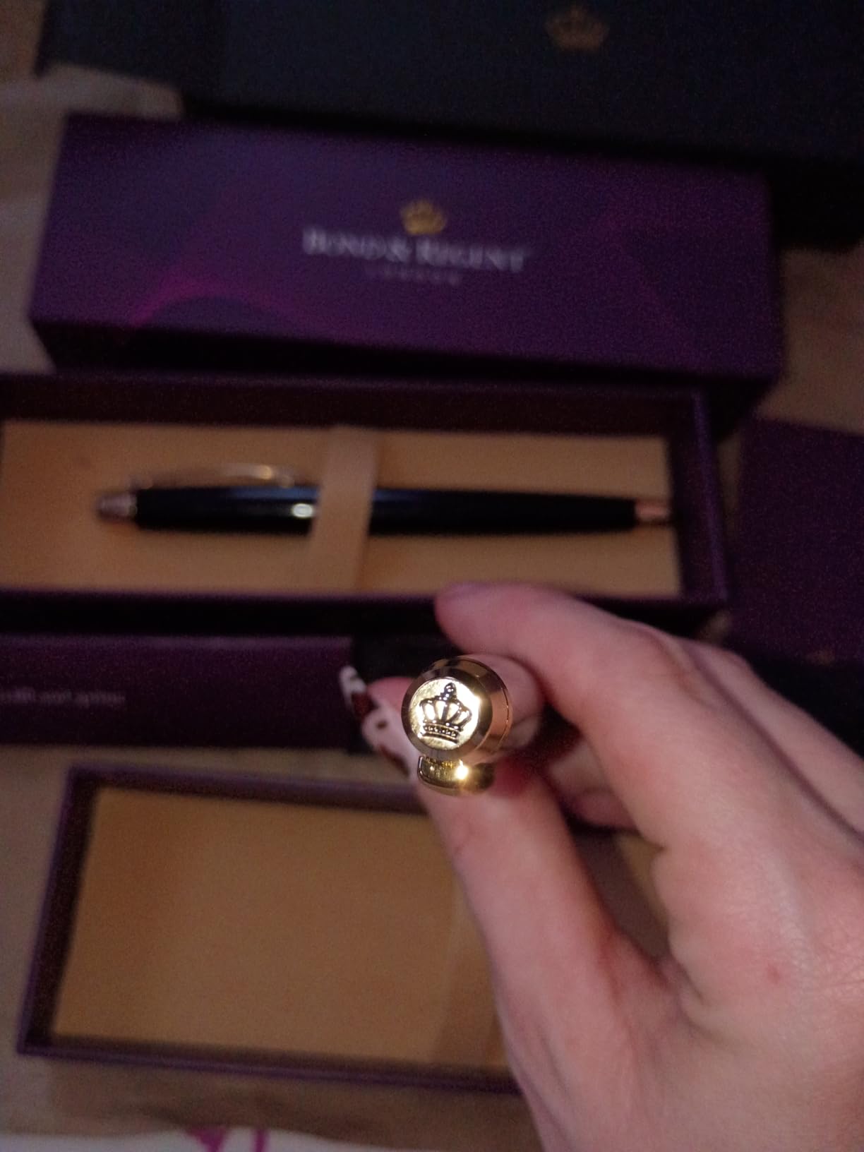 Bond & Regent 24 Karat Gold Luxury Rollerball Pen - Fancy Executive Professional Writing Gift Set for Men & Women, Nice Pens, Gloss Black customer photo 2