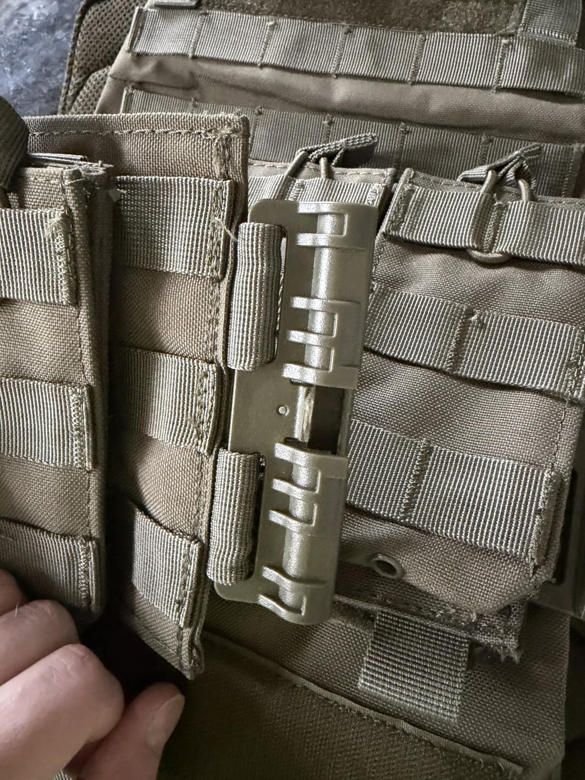vAv YAKEDA Tactical Outdoor Vest Quick Release Adjustable Hunting Vest with PALS Molle System customer photo 2