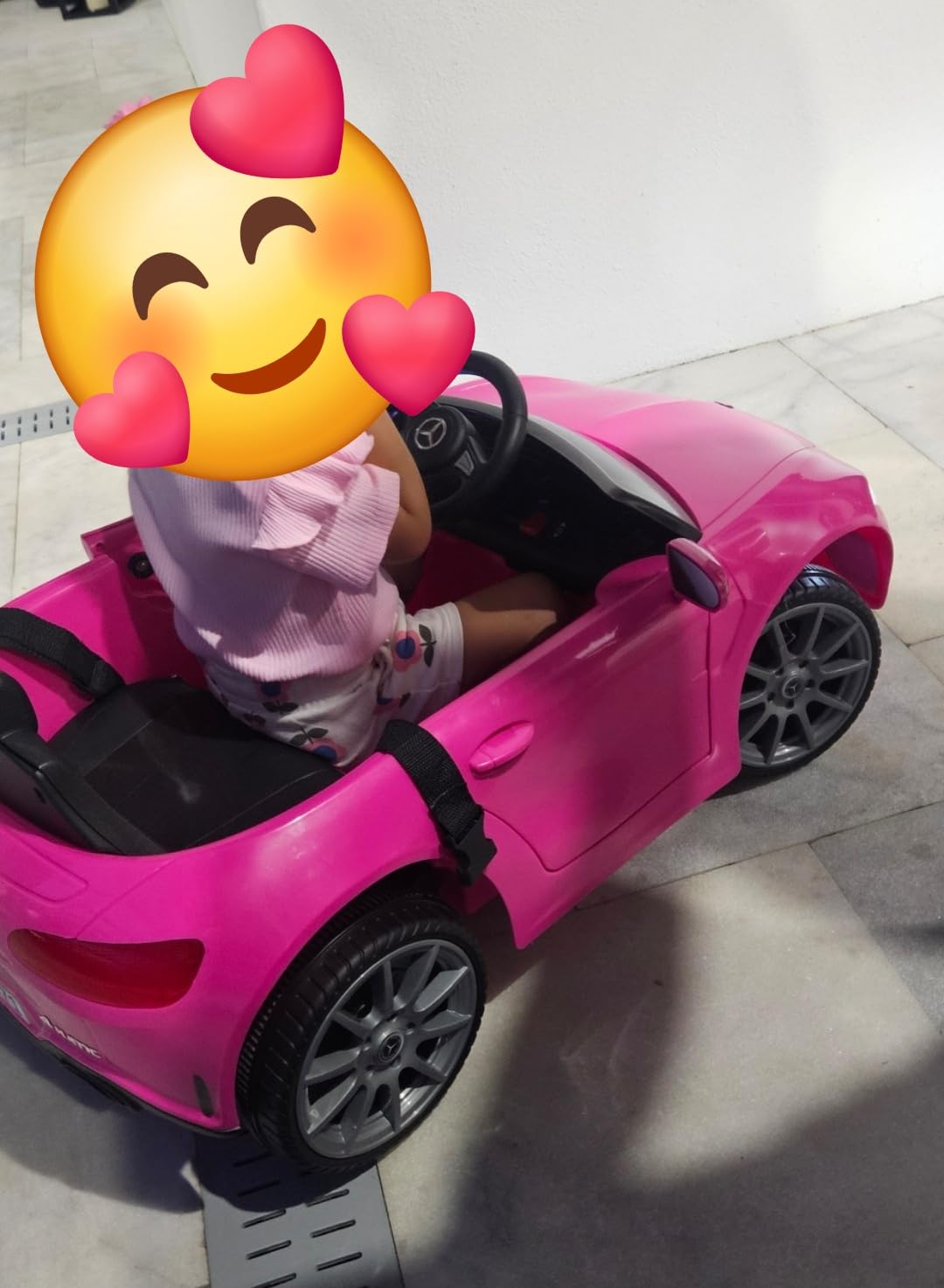 Licensed Mercedes-Benz CLS 350 12V Ride On Car Truck for Kids customer photo 2