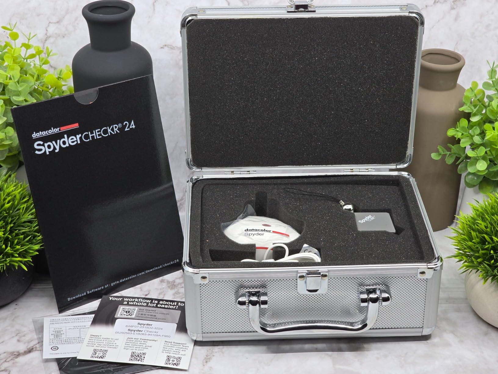 Datacolor Spyder Celebration Kit - Monitor Calibrator & Color Checker customer photo 1