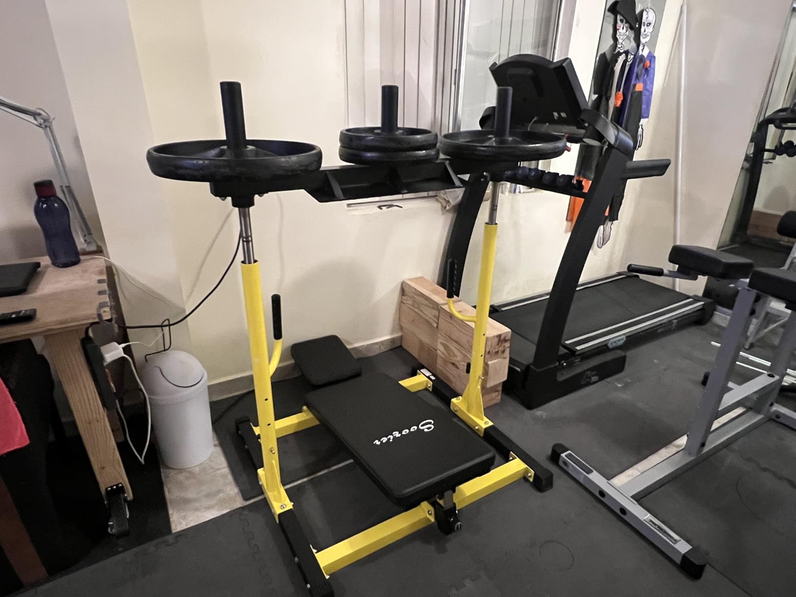 Soozier Vertical Leg Press Machine 661LBS Capacity for Home Gym customer photo 2