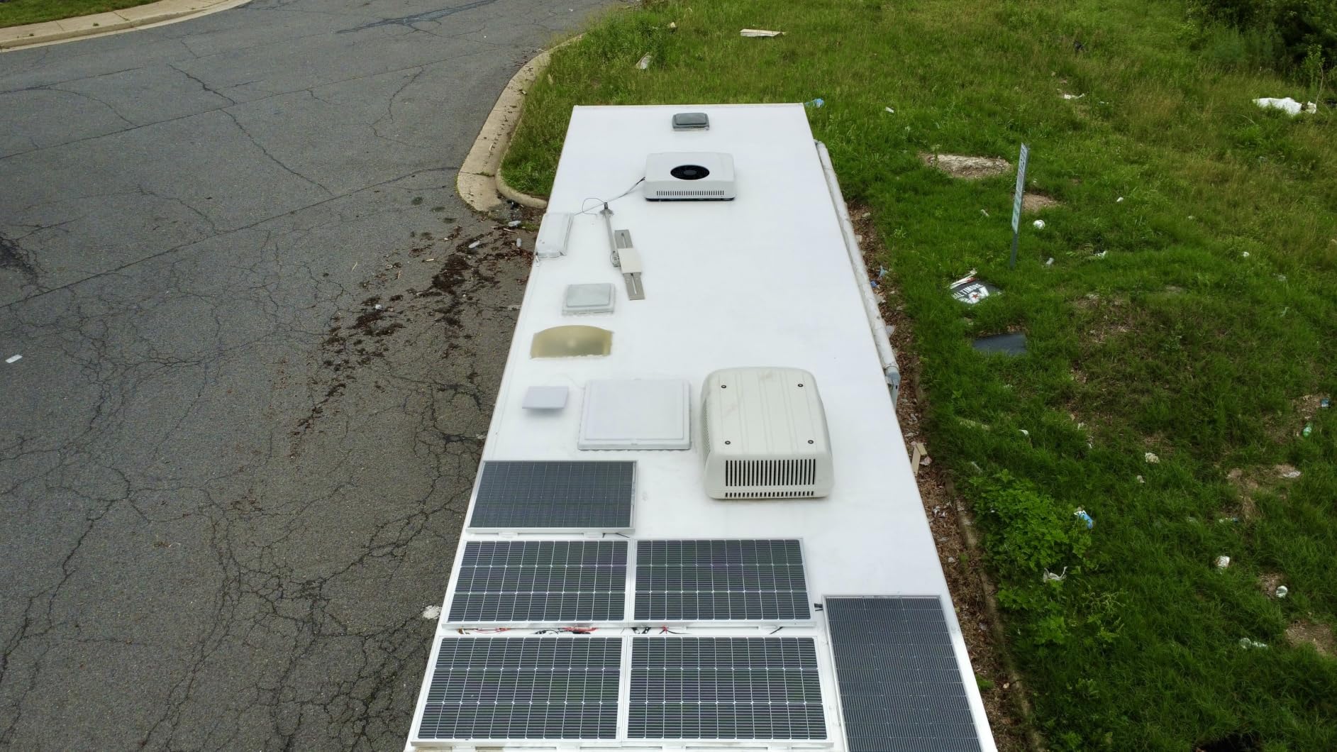 12V DC RV Air Conditioner 10000 BTU RV AC Unit Low Power Consumption Rooftop RV Air Conditioners with APP Remote for RVs, Camper, Van, Battery Powered customer photo 2