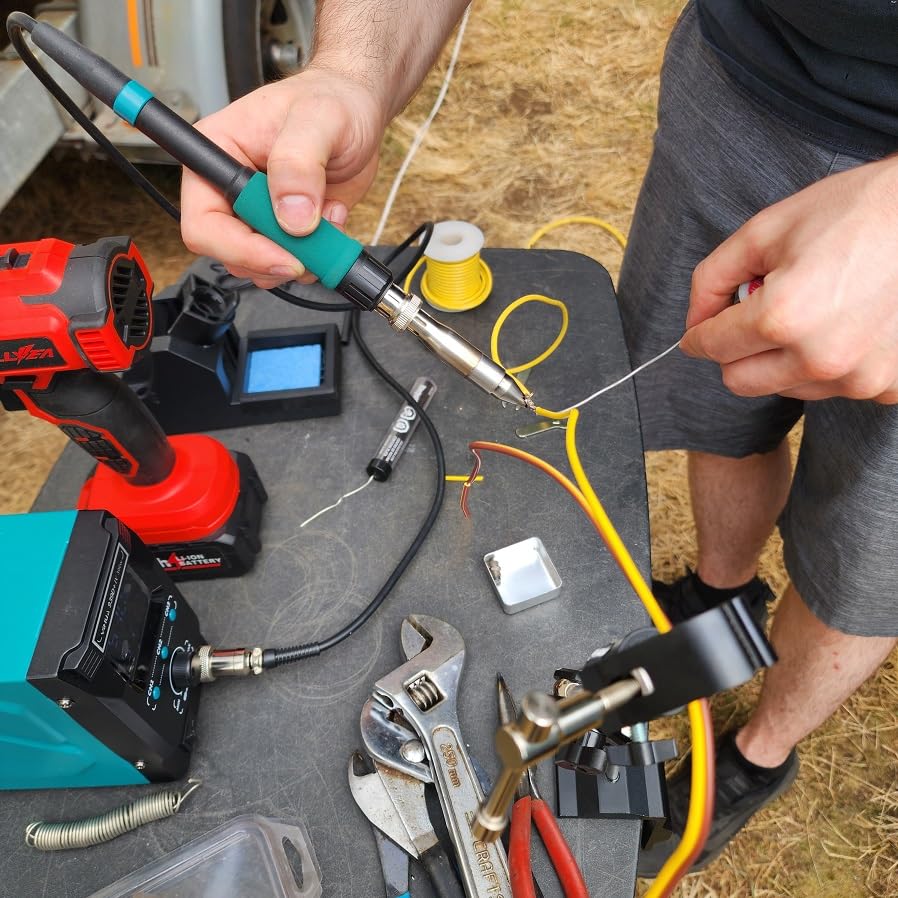 YIHUA 939D+ IV 300W Heavy Duty Soldering Iron Station for Stained Glass, Temp Adjustable Solder Station with Detachable Solder Iron, 3 Soldering Tips, 3 Pre-set Channels, Sleep Mode, ESD-Safe customer photo 2