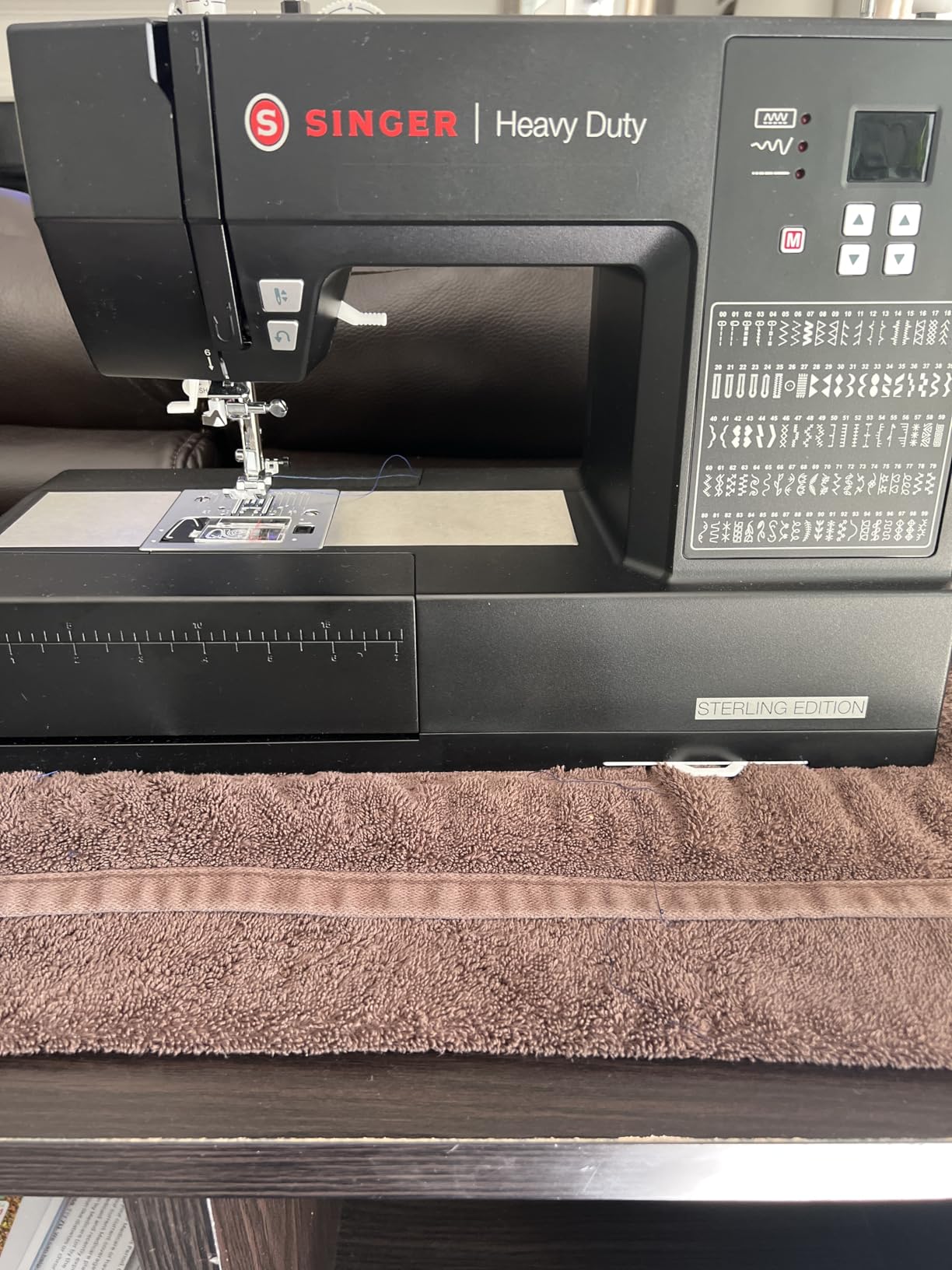 SINGER Heavy Duty 6600C Sterling Computerized Sewing Machine with Accessory Kit, 100 Built-In Stitches, 60% More Power, 1100 Stitches/Min, Metal Frame, 6 One-Step Buttonhole customer photo 2