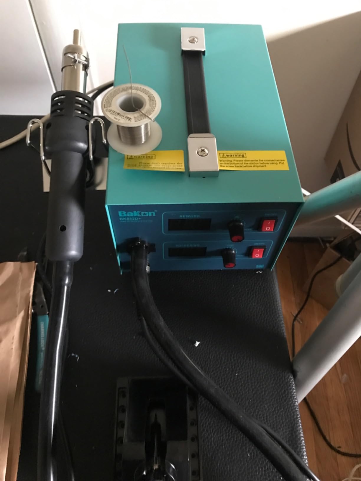 BAKON 852MX C210 Soldering Station,1000W Hot Air Rework Station with Digital Display, Precise Temp Control, ESD Safe Solder Station for SMD, BGA, PCB Electronics Repair (Includes Nozzle Kit) customer photo 2