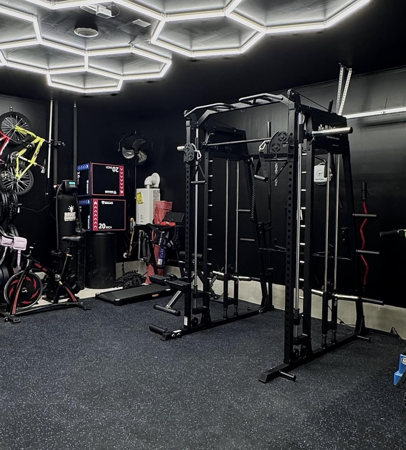 Mikolo M4 2.0 Smith Machine, 2200lbs Squat Rack with LAT-Pull Down System & Cable Crossover Machine, Training Equipment with Leg Hold-Down Attachment customer photo 2