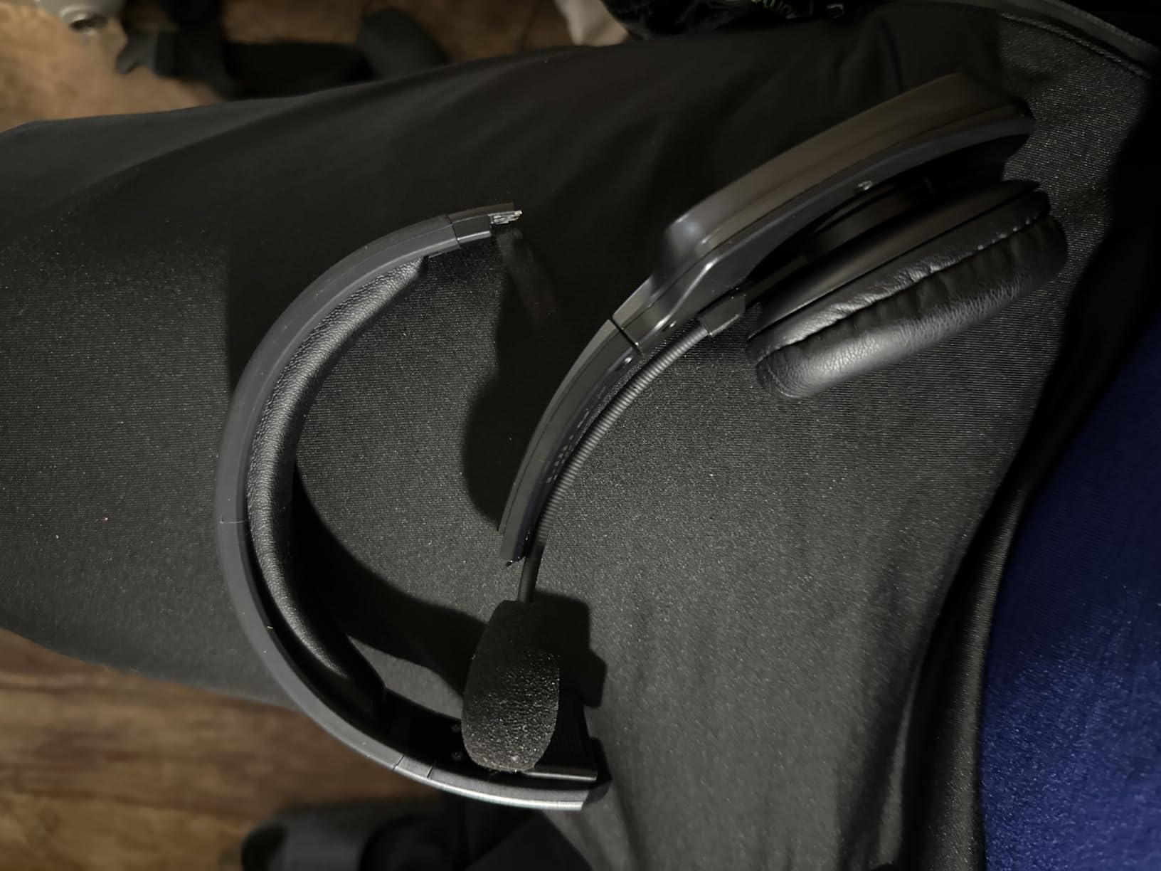 Trucker Bluetooth Headset, 60-Hour AI Noise-Canceling Mic for Driving customer photo 2
