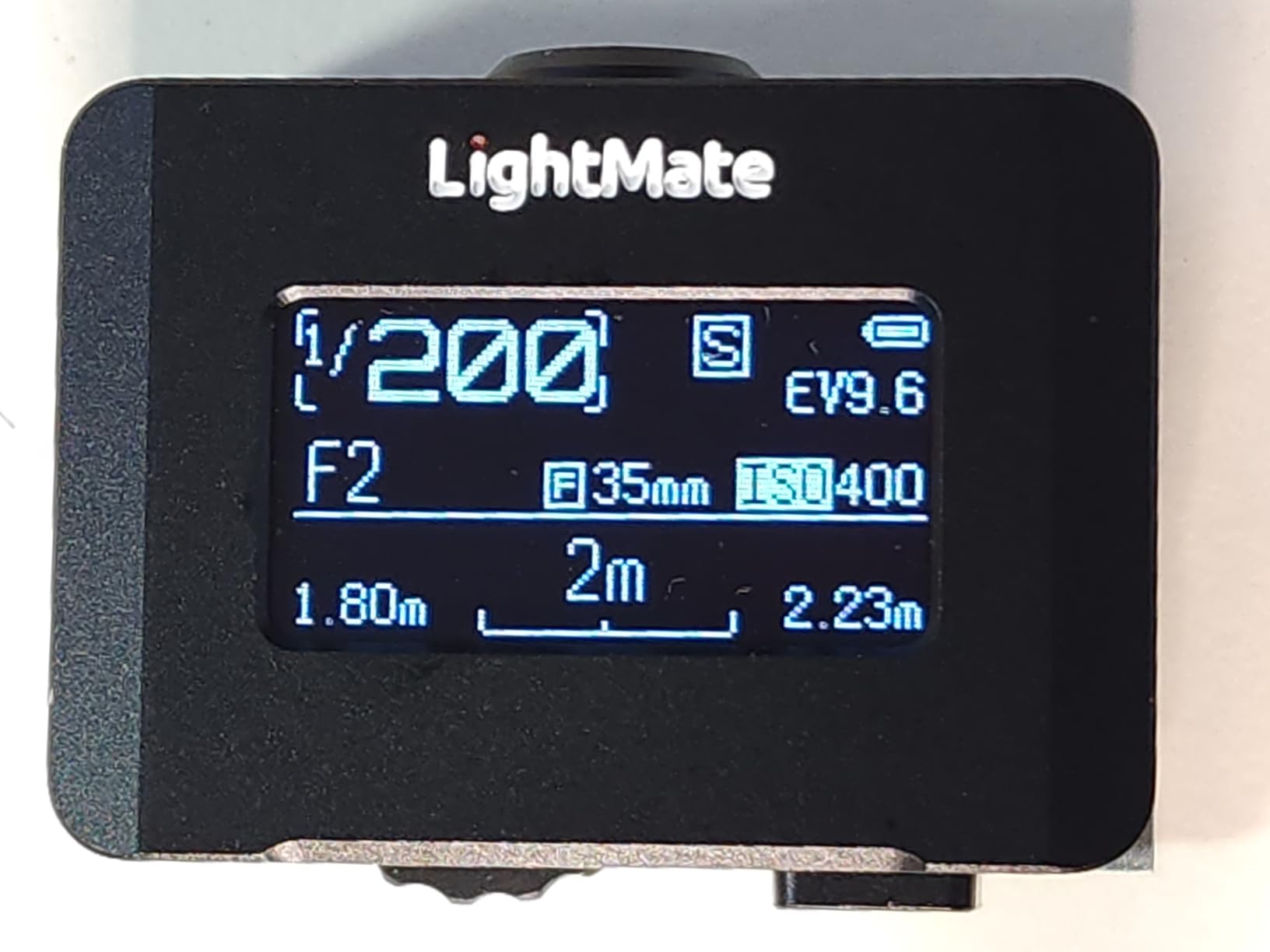 LightMate Lite 2R Light Meter, 30°FOV High Precision Ambient Light Digital Exposure Meter, 0.96in Large OLED Screen, Ultra-Compact 1.24oz, Rechargeable 20H Battery Life, for Film Leica Cameras, Sliver customer photo 1