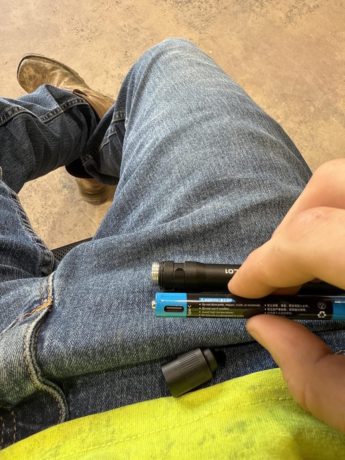 WUBEN PL01 Pen Light, 650 Lumens Pocket EDC Pen Flashlight Rechargeable customer photo 2