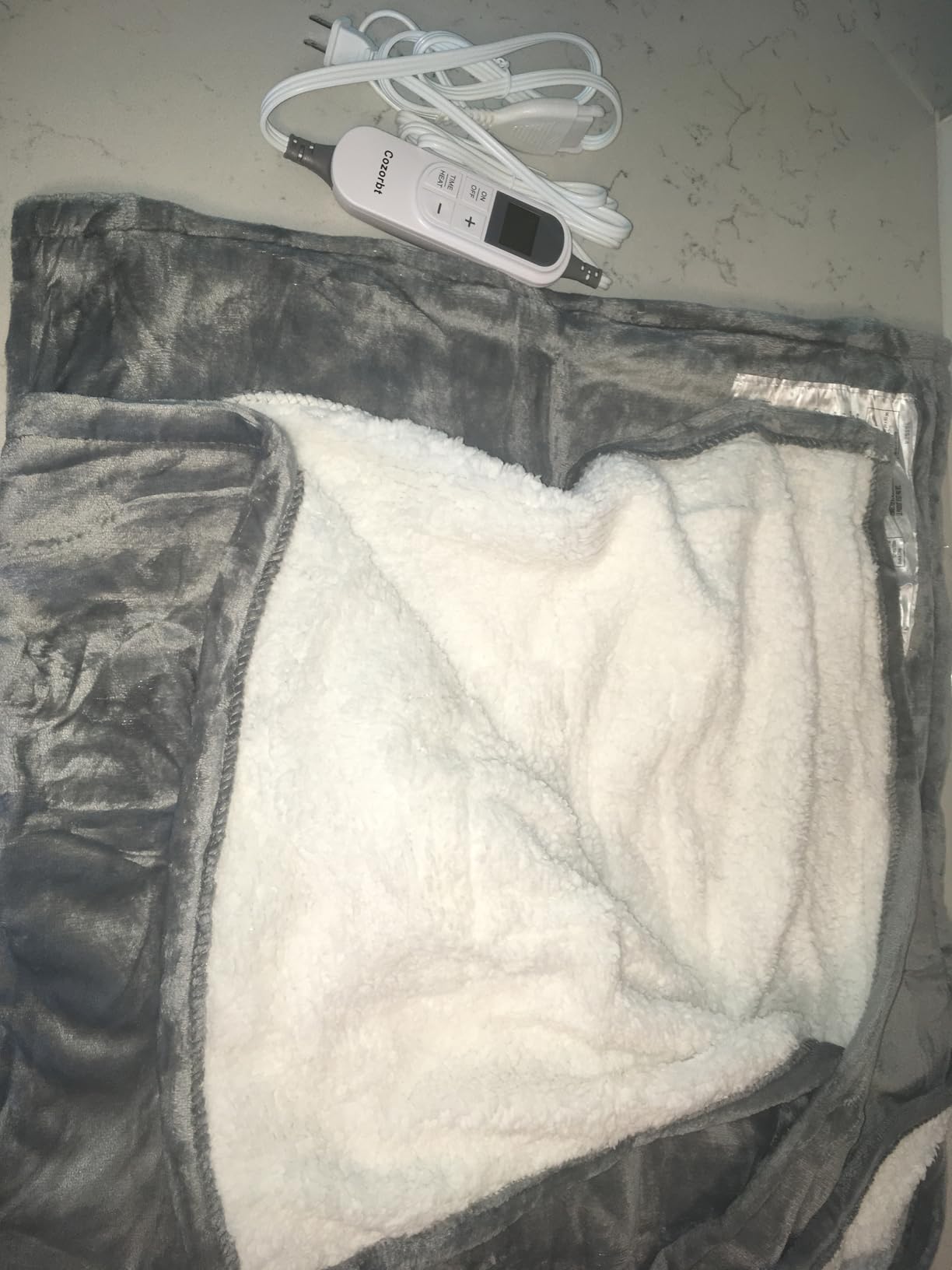 Heat Blanket 50”x60” Throw,Soft Flannel & Sherpa Reversible Electric Blanket with 10 Heat Settings,12 Timer Setting and 8 Hours Auto-Shut Off,ETL Certified Machine Washable,Light Brown customer photo 2