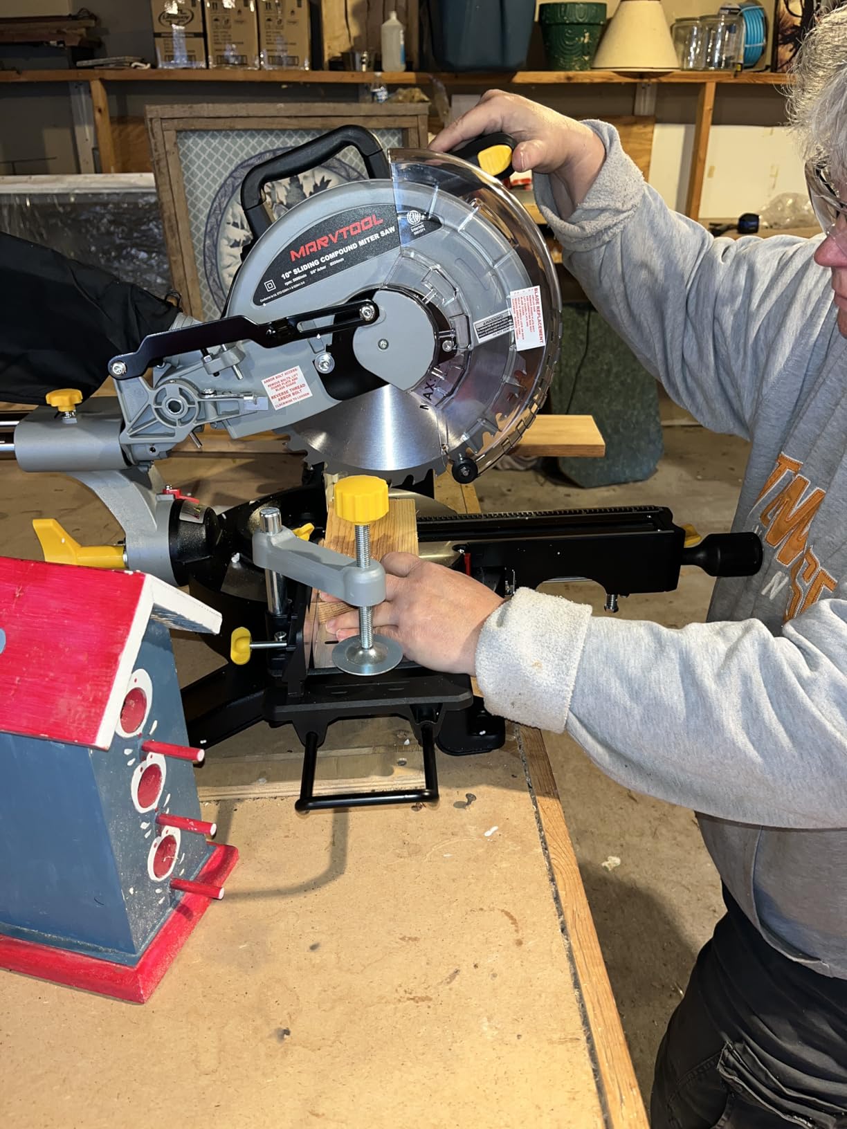 10-inch Sliding Compound Miter Saw, 5000RPM, 15 Amp, Single Bevel 0-45° with Extension Table, 36T Blade, Power Saw for Metal, Plastic, Wood, Laminates customer photo 1