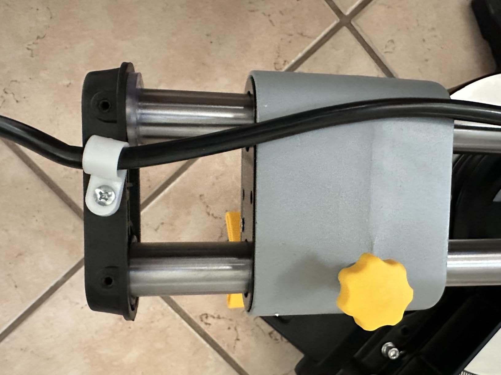 12-Inch Dual-Bevel Sliding Compound Miter Saw, 3800RPM, 15 Amp, Dual Bevel 0-45° with Extension Table, 36T Blade, Power Saw for Metal, Plastic, Wood, Laminates customer photo 1