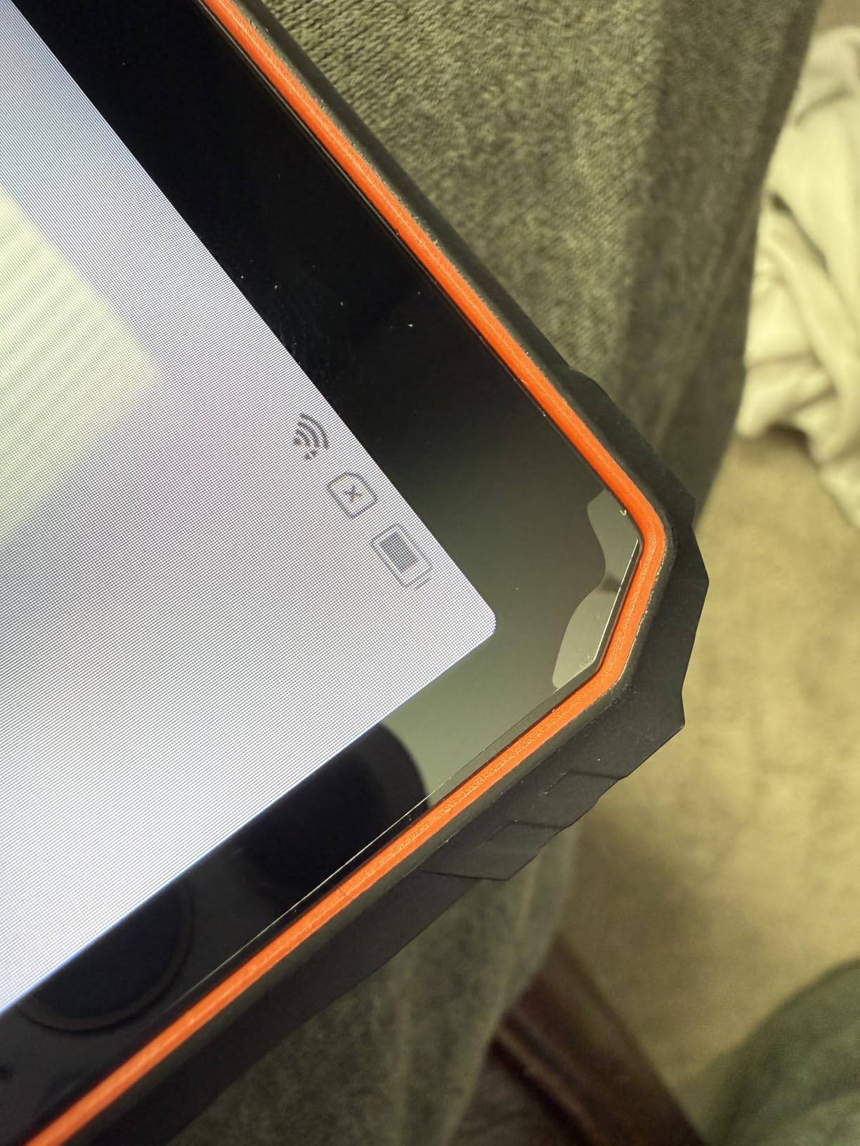 Blackview 9 inch Rugged Tablet, Android 15 Waterproof Gemini AI Tablet customer photo 1