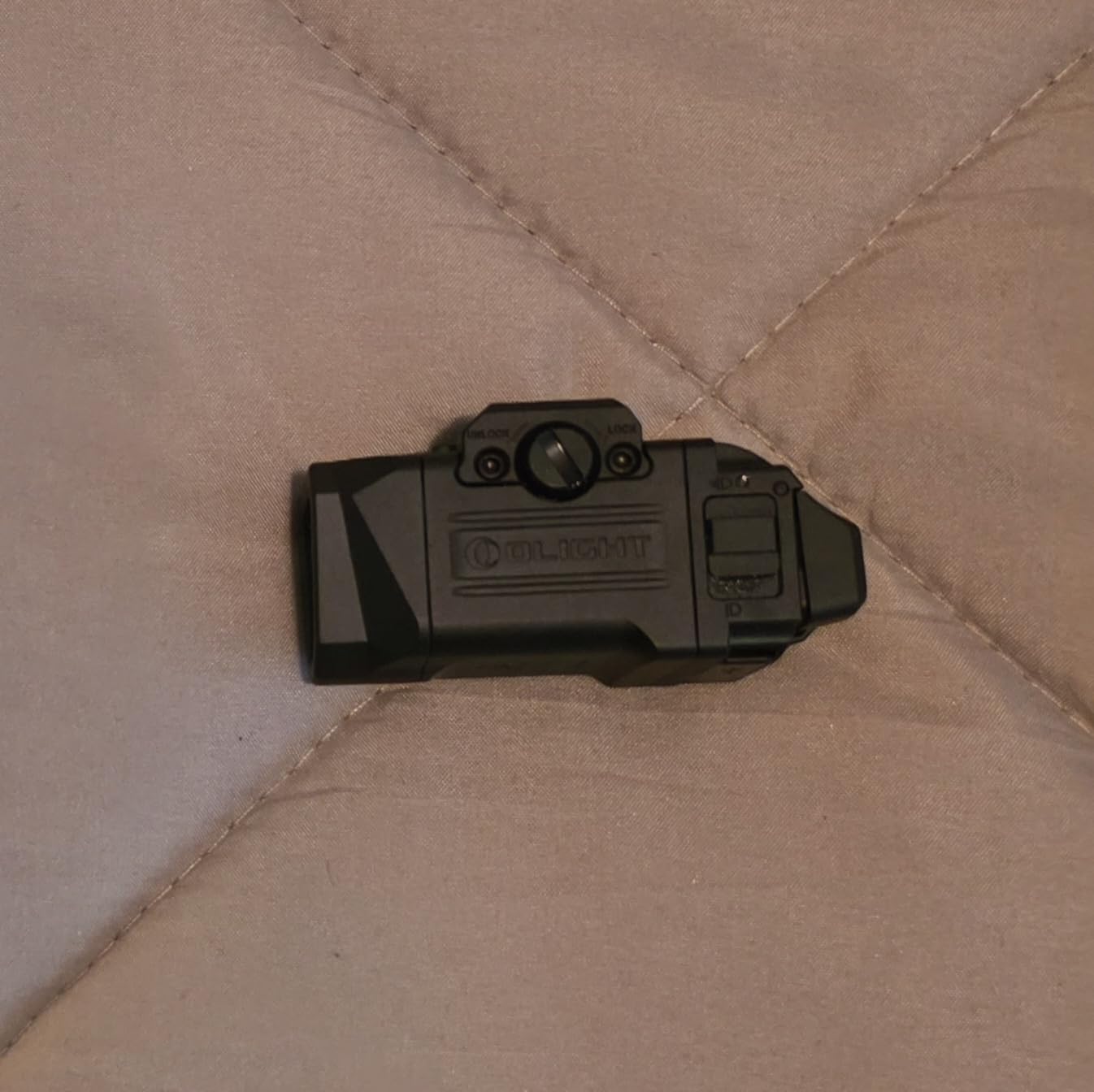 OLIGHT PL X Dual Beams Rechargeable Tactical Rail Mount Flashlight, Black customer photo 1