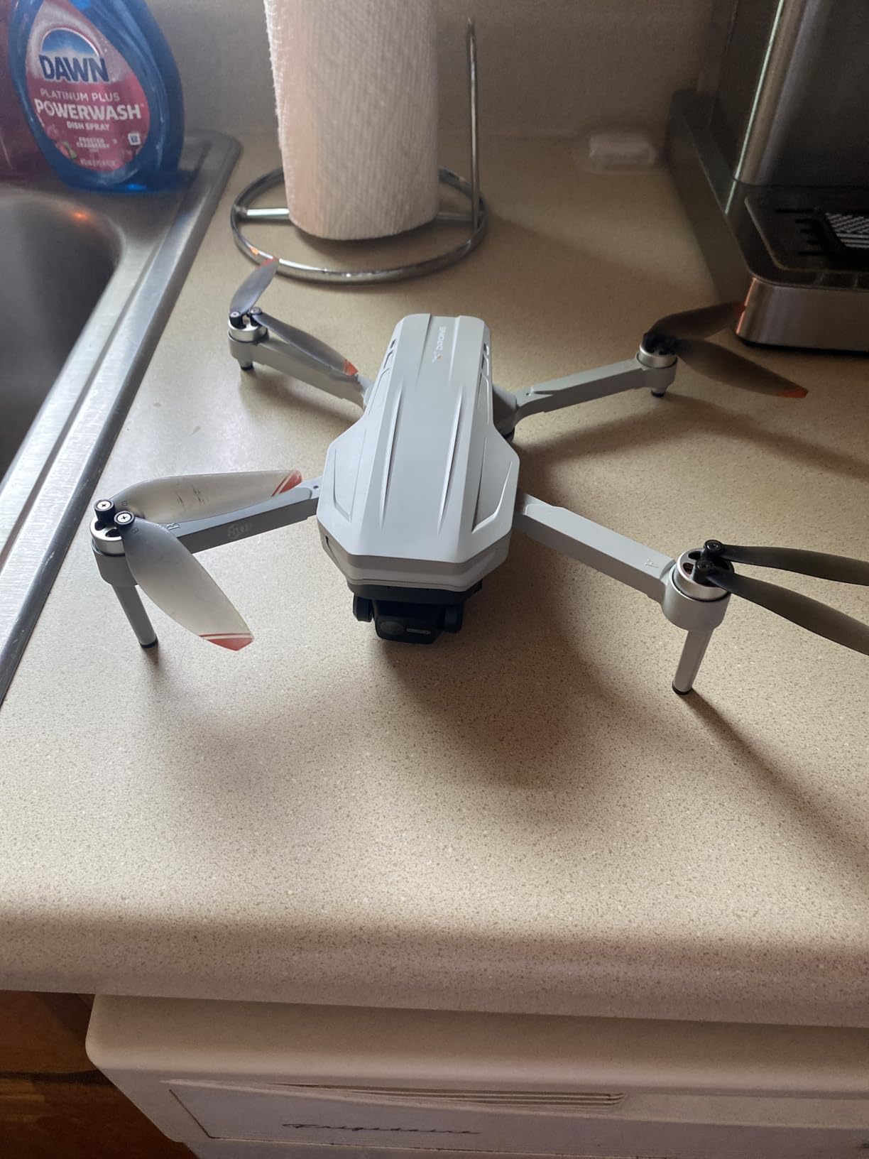 Oddire Drones with Camera for Adults 4K, GPS Auto Return, Waypoint Flight, Orbit Fly, GPS Follow, Gesture Control, Foldable Drone with Brushless Motor, 249g Light, 48 Mins Flight Time with 2 Batteries customer photo 2