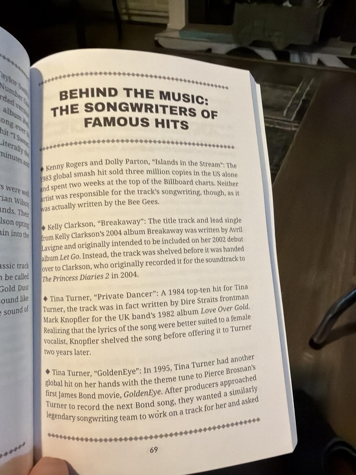 The Book For Men Who Have Everything: Unusual Knowledge and Boredom Busters for Intelligent Men customer photo 1