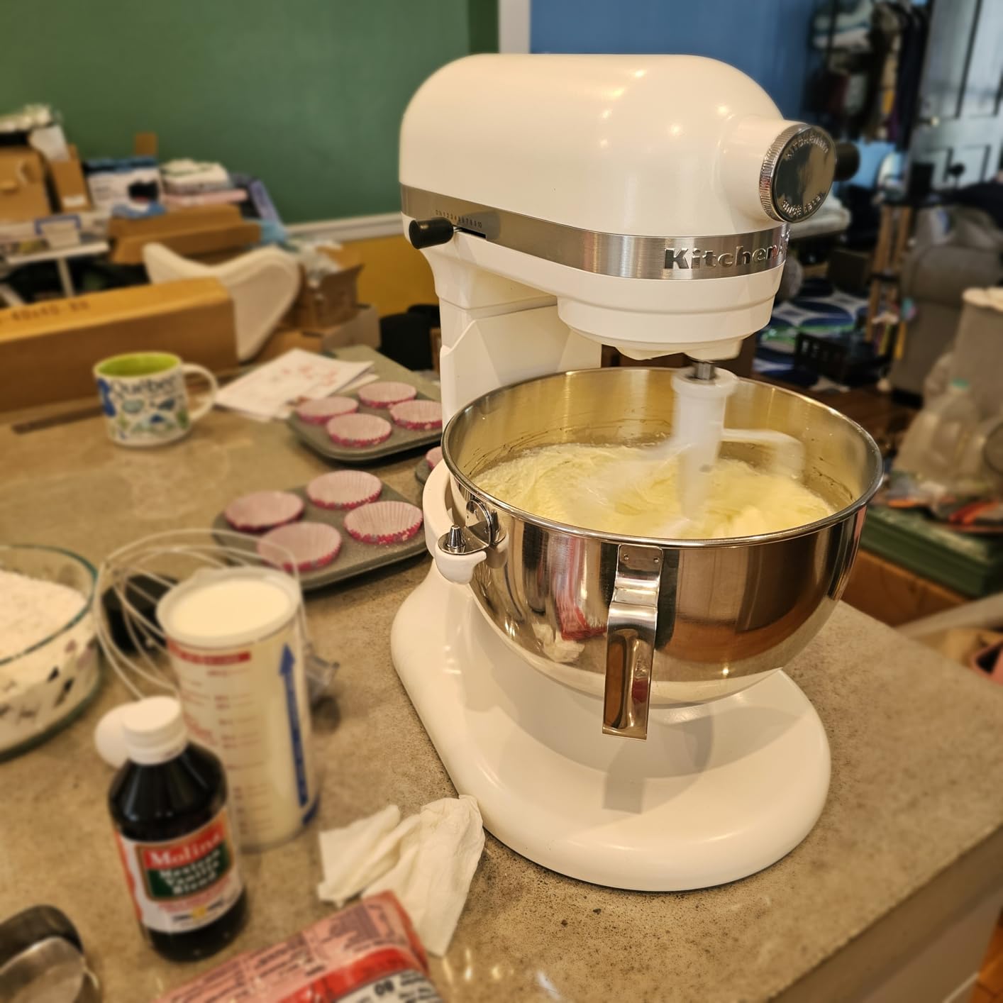 KitchenAid 5.5-Qt Bowl-Lift Stand Mixer, KSM55SXXX, Porcelain White customer photo 2