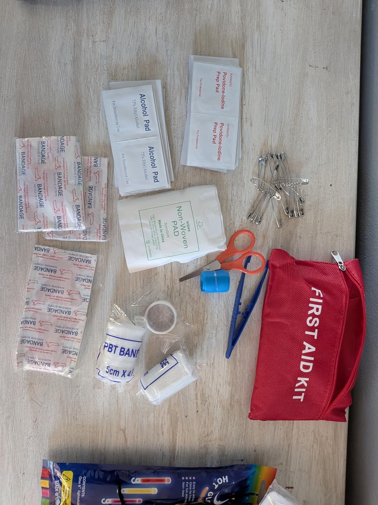 Survival Kit, 294 Pcs Survival Gear Emergency Supplies First Aid Kit customer photo 1