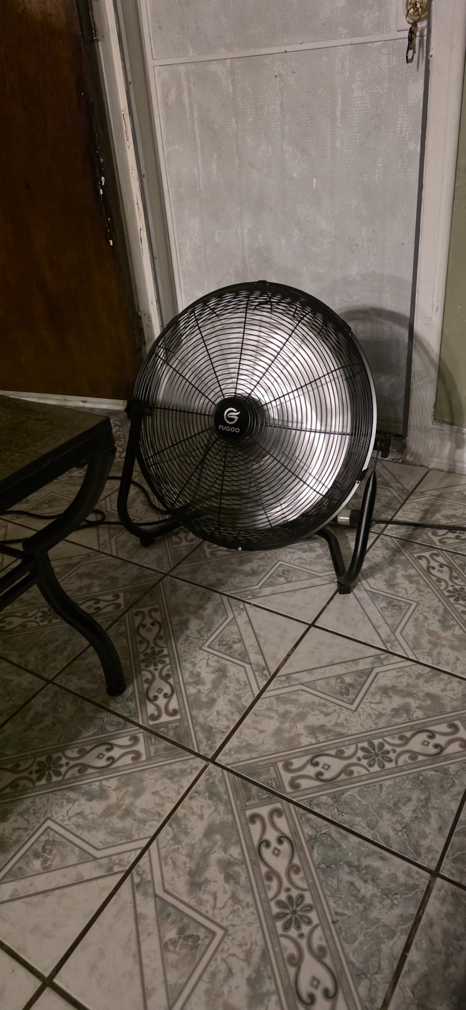 FUGOO 18 Inch High Velocity Floor Fan with Remote, 4000 CFM, Brushless DC Motor, 8 Speeds, Metal Blades, Tilt Head, ETL Listed for Garage Gym Commercial Home, Heavy Duty customer photo 2