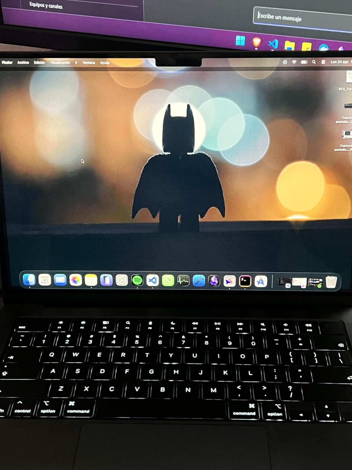 Apple 2026 MacBook Pro Laptop with Apple M5 Pro chip with 15-core CPU and 16-core GPU: Built for AI, 14.2-inch Liquid Retina XDR Display, 24GB Unified Memory, 1TB SSD, Wi-Fi 7; Space Black customer photo 2