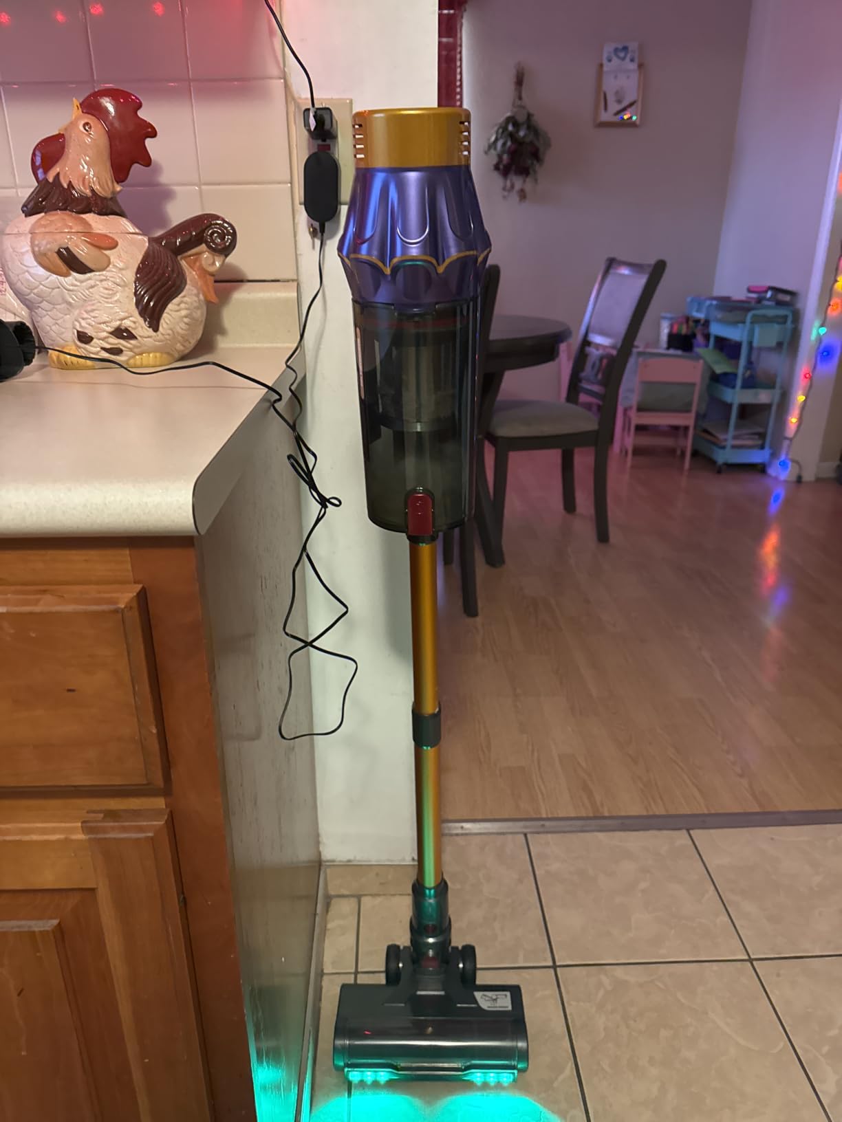 Cordless Vacuum Cleaner, 650W/60KPA/70 Mins Vacuum Cleaners for Home with Self-Standing, Anti-Tangle Vacuum Cordless, Smart Display and 1.8L Cup Cordless Stick Vacuum Cleaner for Pet Hair/Carpets customer photo 1