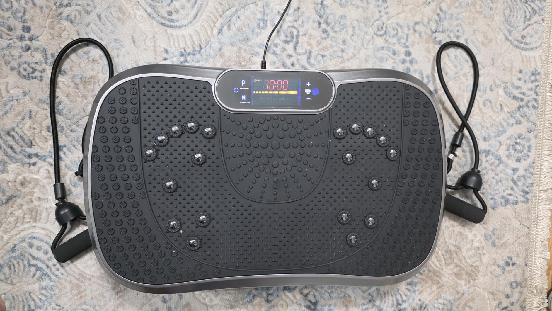 AXV Vibration Plate Exercise Machine Fitness Platform Body Vibrating Board customer photo 2