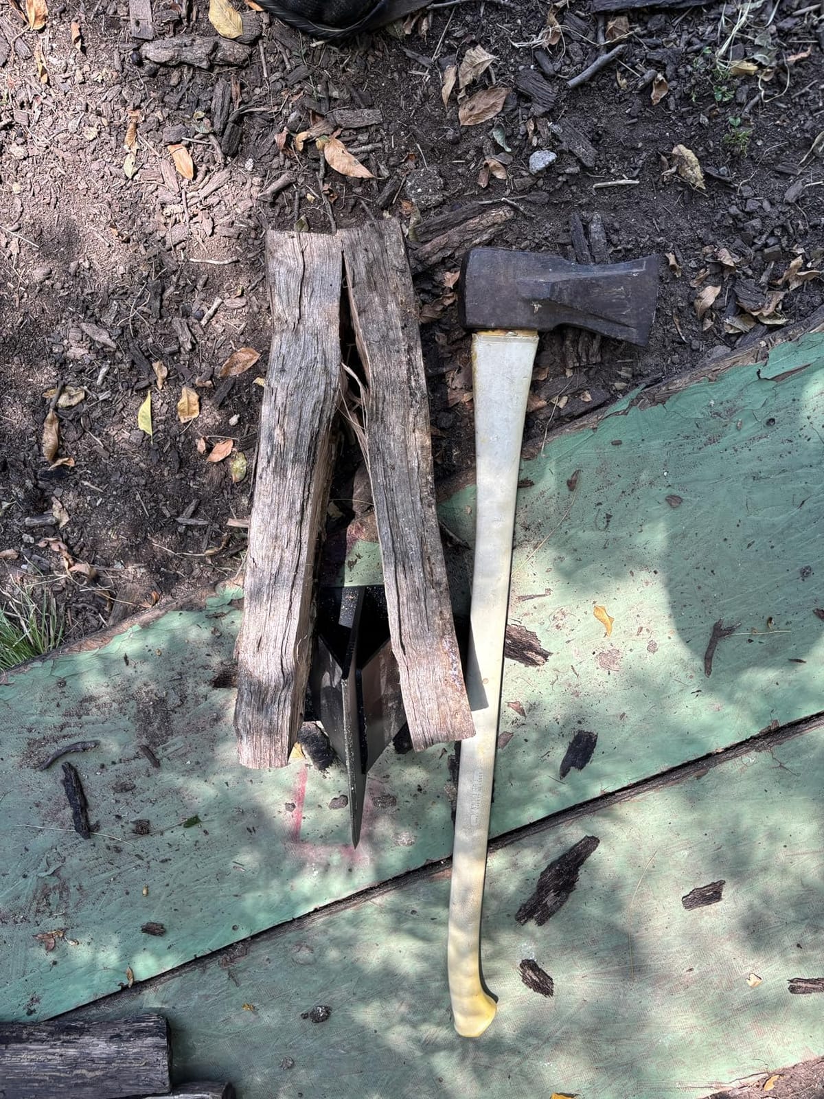 Heavy-Duty Manual Kindling Splitter with Bolt-On Steel Safety Cover customer photo 2
