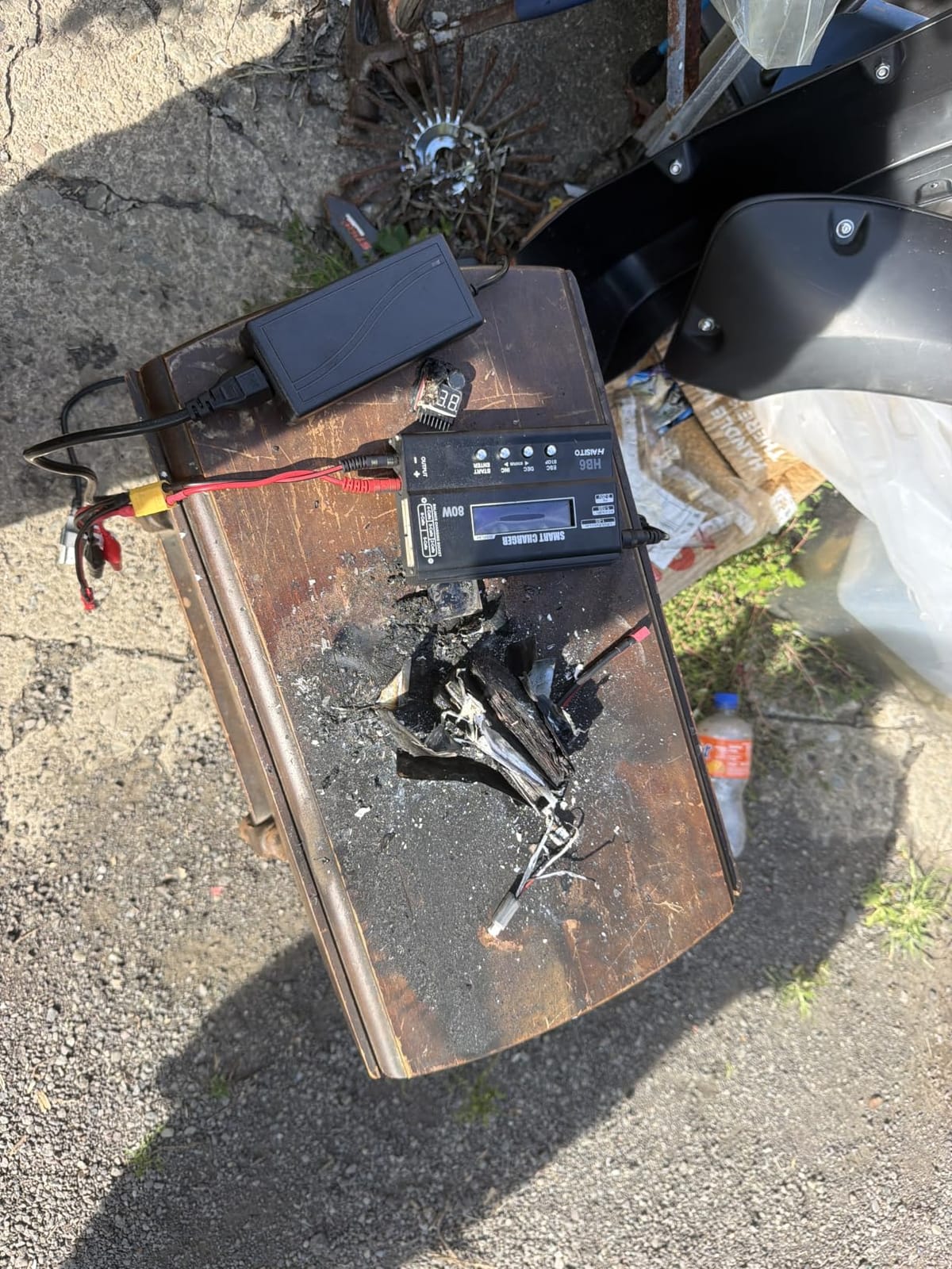 Lipo Charger H B6 RC Charger LiPo Battery Balance RC Car Charger Discharger for LiPo/Li-ion/Life Battery(1-6s) NiMH/NiCd (1-15s) RC Hobby Battery Balance Charger 80W 6A XT-60/JST/Deans Connectors customer photo 1