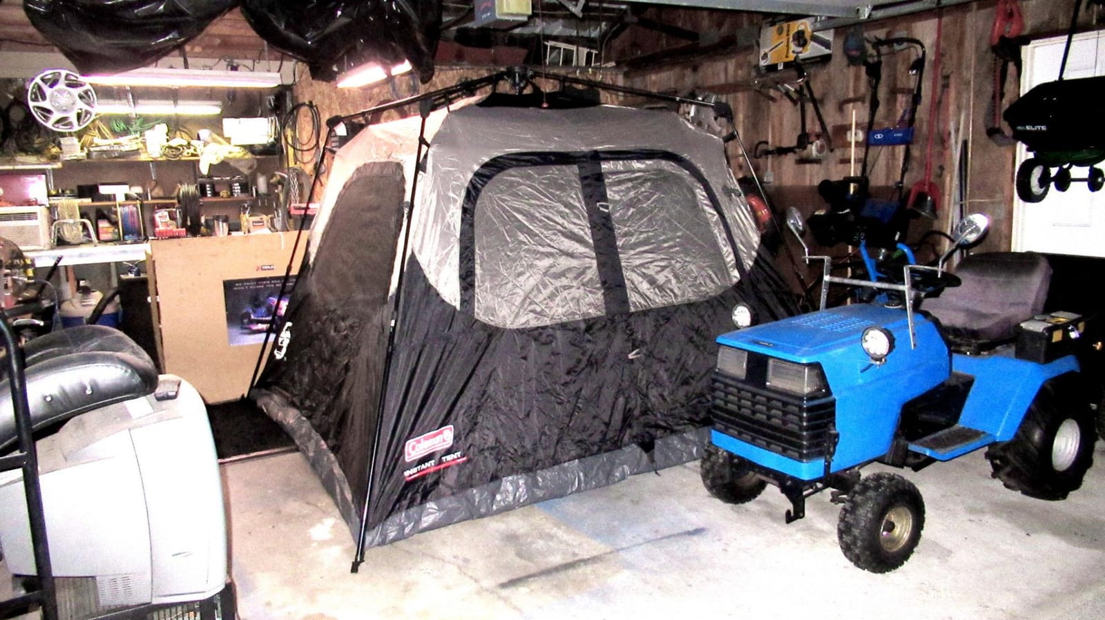 Coleman 4/6/8/10 Person Instant Camping Tent with 1-Minute Setup customer photo 1