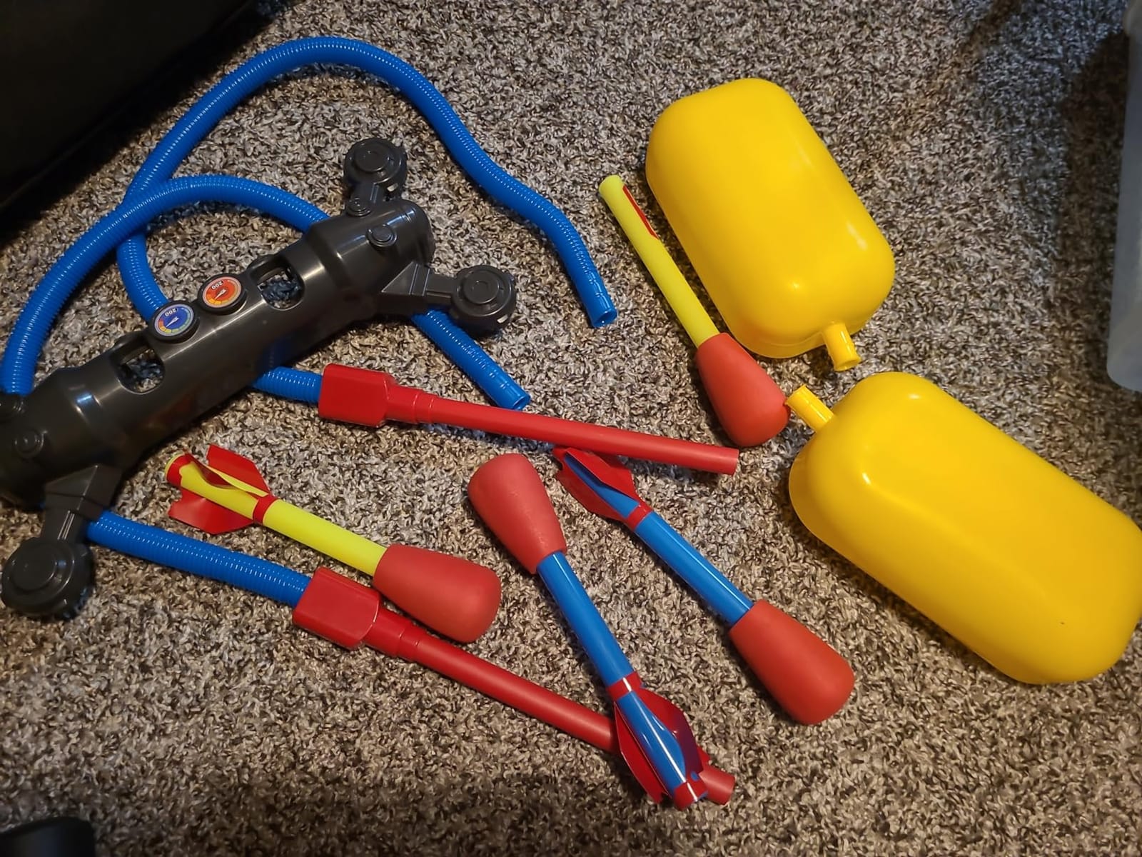 Stomp Rocket Original Dueling Rocket Launcher for Kids, 4 Rockets customer photo 2