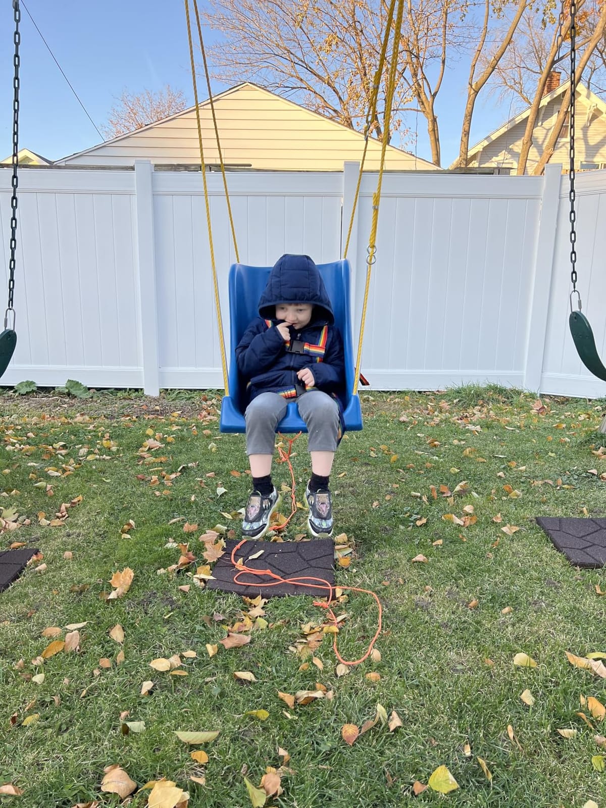 Skillbuilders 30-1631 Full Support Swing Seat with Pommel, Rope, Medium (Teenager) customer photo 1